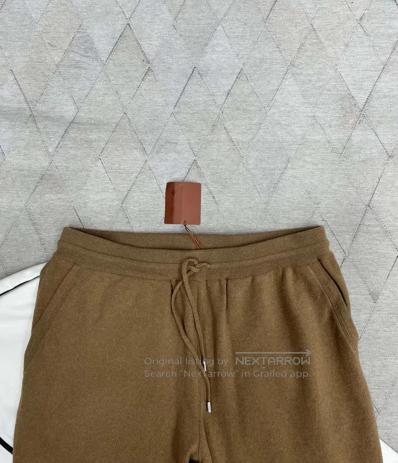 Loro Piana Loro Piana size XL Vicuna cashmere knitted jogger pants, cl Size US 27 - 2 Thumbnail