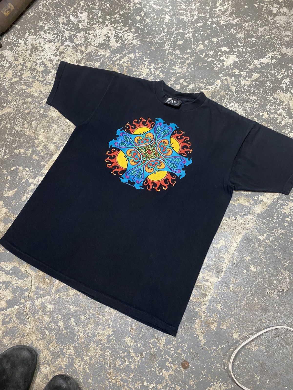 Fashion Victim × Vintage Vintage Fashion Victim Courtney Davis Art Tshirt Size US L / EU 52-54 / 3 - 2 Thumbnail