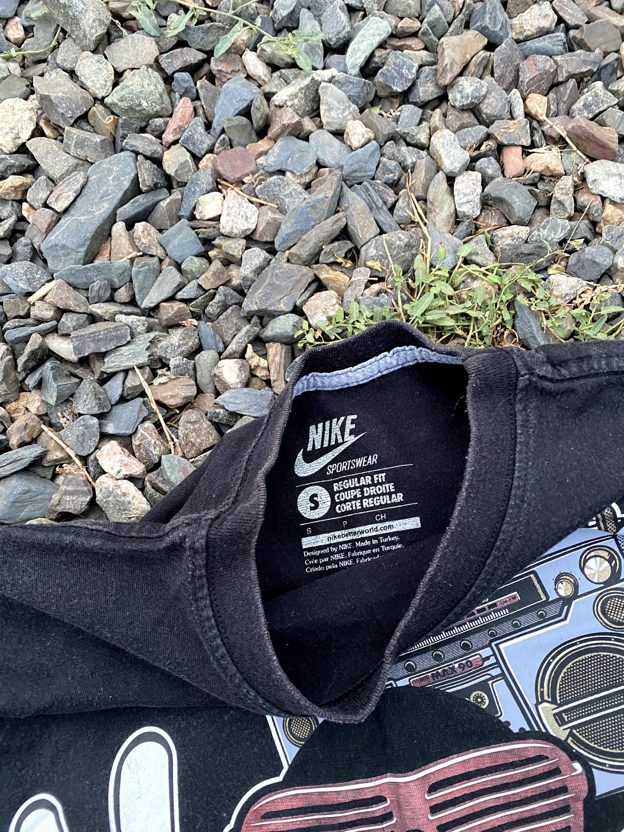 Nike × Nike ACG Vintae Nike Air Max Graphic Logo T-shirt Size Streetwear Size US S / EU 44-46 / 1 - 4 Thumbnail