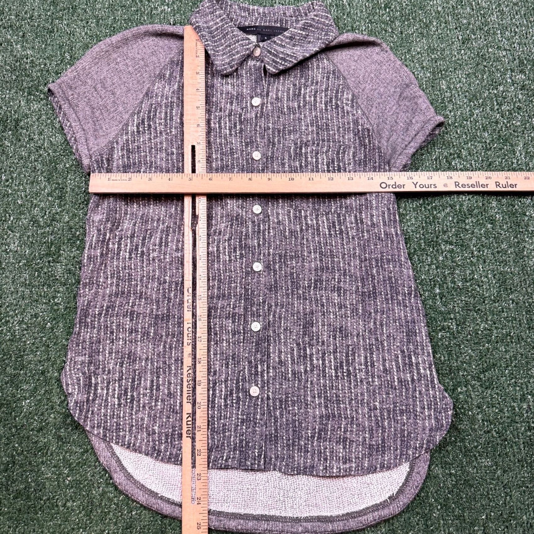 Marc by Marc Jacobs Marc by Jacobs Shirt Womens S Gray Button Women Size Short Sleeve Designer Size S / US 4 / IT 40 - 3 Thumbnail