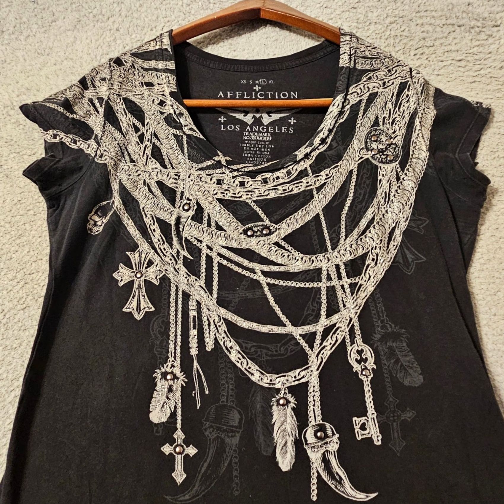 Affliction Affliction Los Angeles Womens L Black V-Neck T-Shirt Studded Graphic Belt Chain Theme Tattoo Gothic Western Biker Casual Shirt Size L / US 10 / IT 46 - 3 Thumbnail