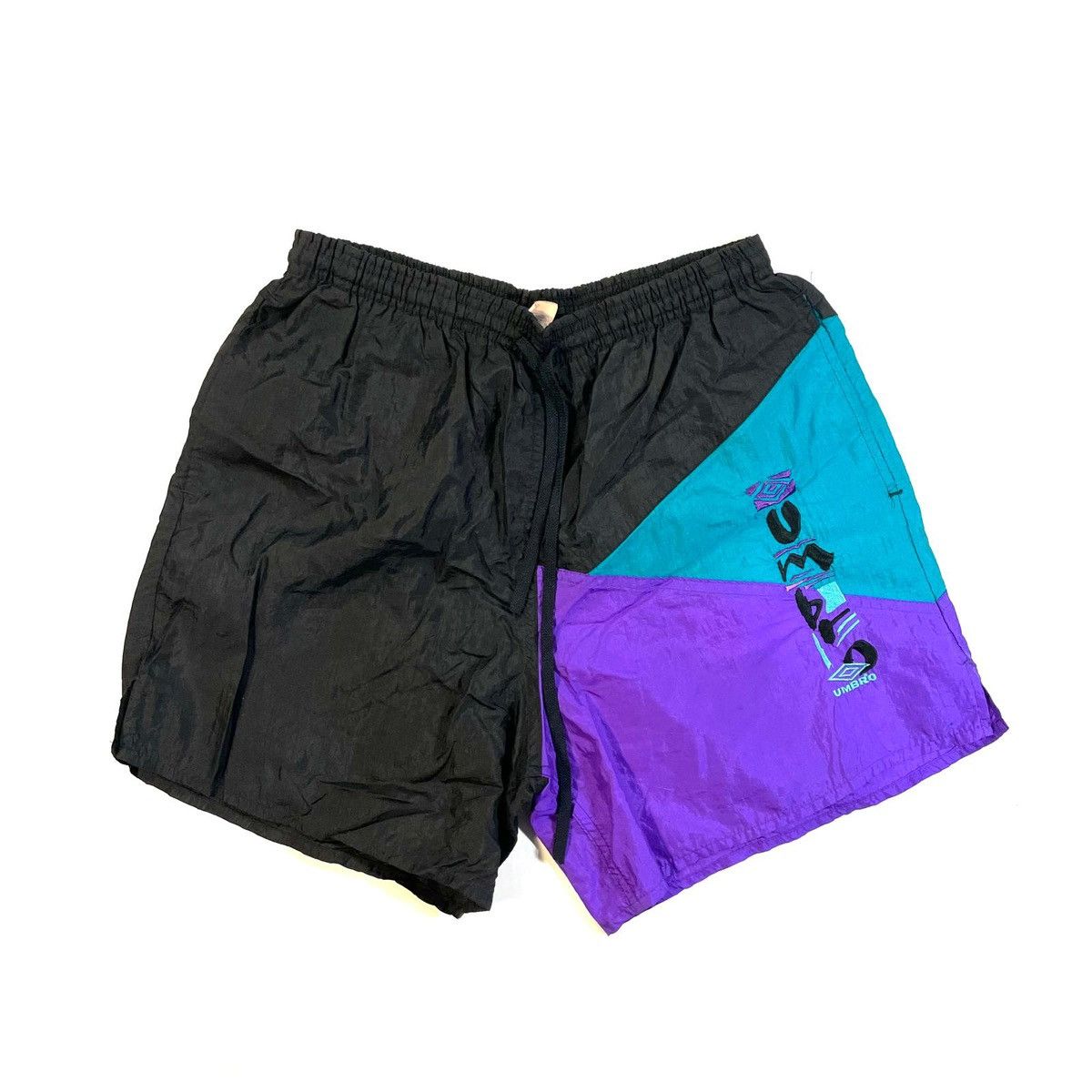 Umbro Umbro 90s vintage black and purple shorts Size US 36 / EU 52 - 1 Thumbnail