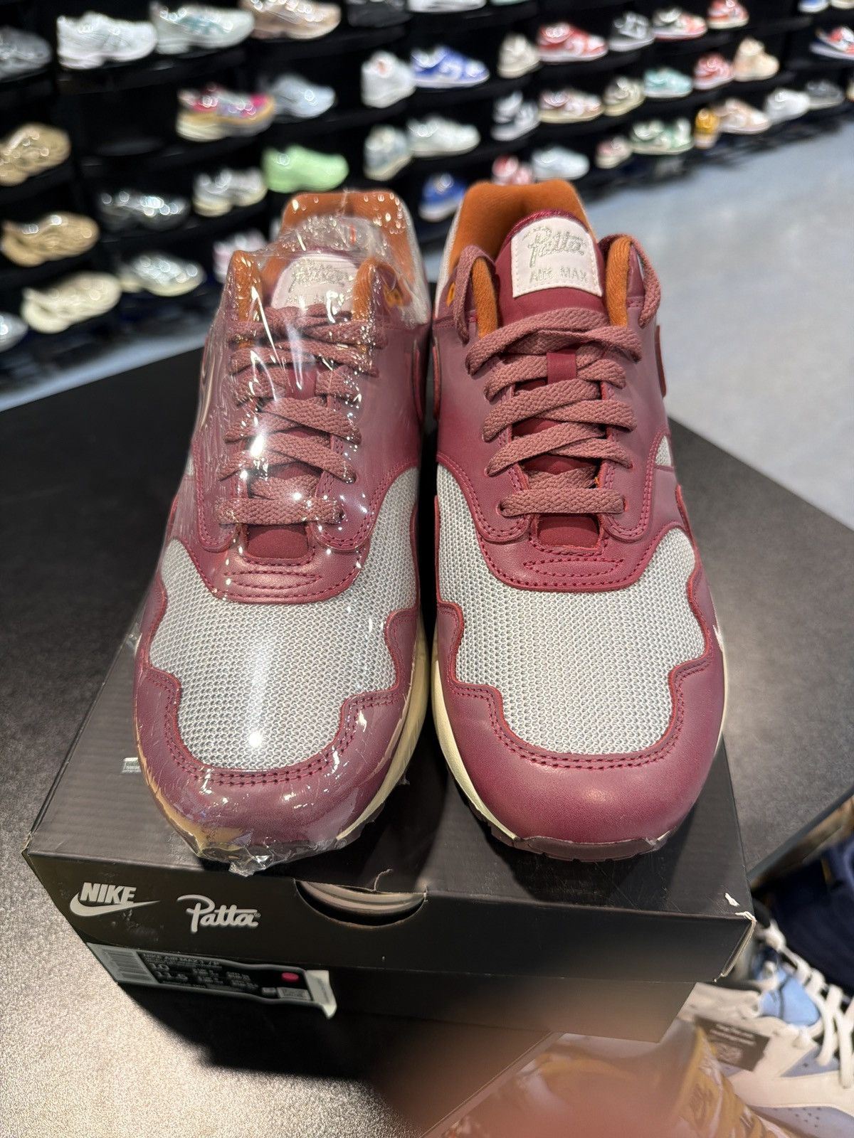 Nike Nike Air Max Patta Waves Rush Maroon Size-10 Brand New Size US 10 / EU 43 - 2 Thumbnail