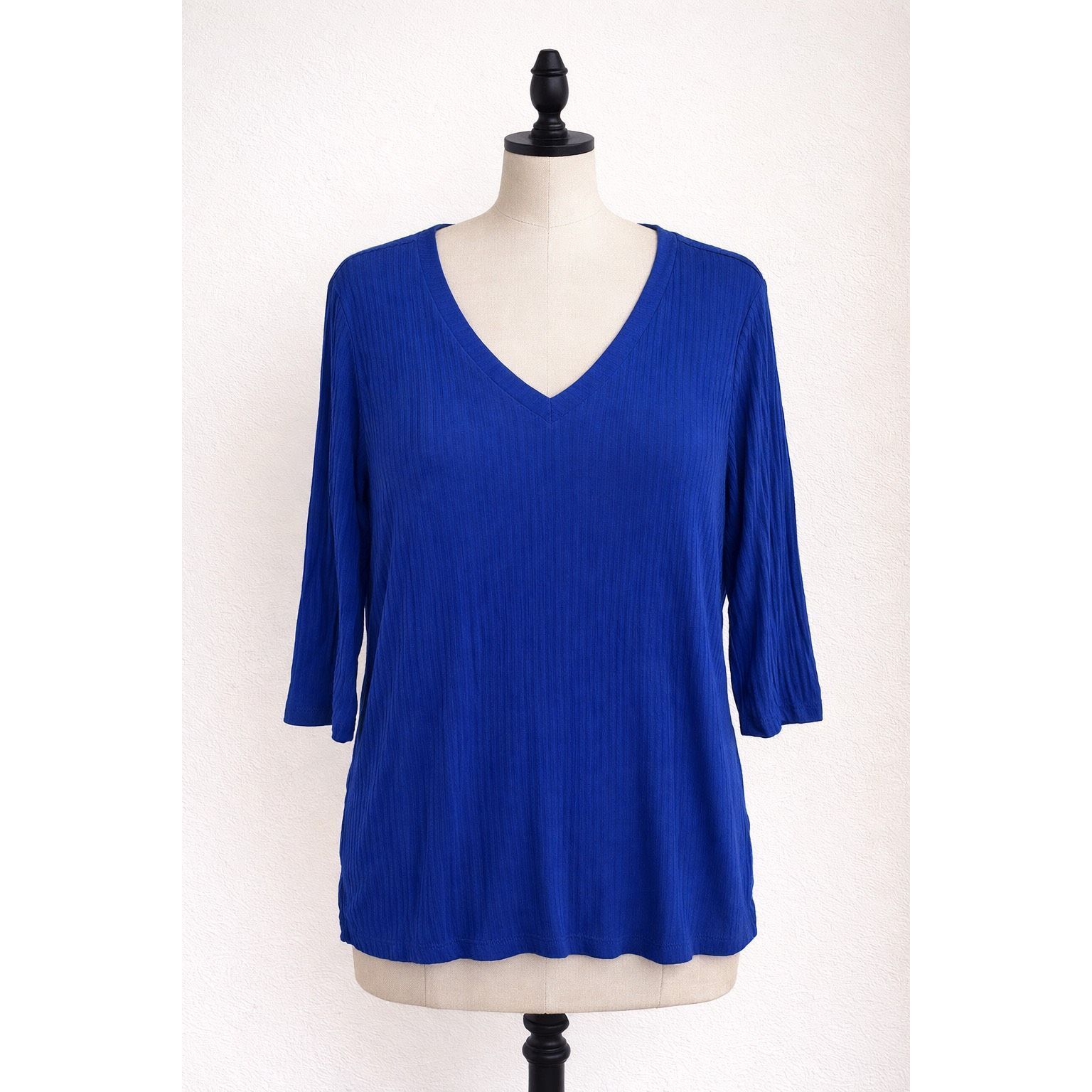 Rachel Zoe Rachel Zoe Women’s Plus Size 1X Ribbed V-Neck Top | Blue 3/4 Size XL / US 12-14 / IT 48-50 - 1 Thumbnail