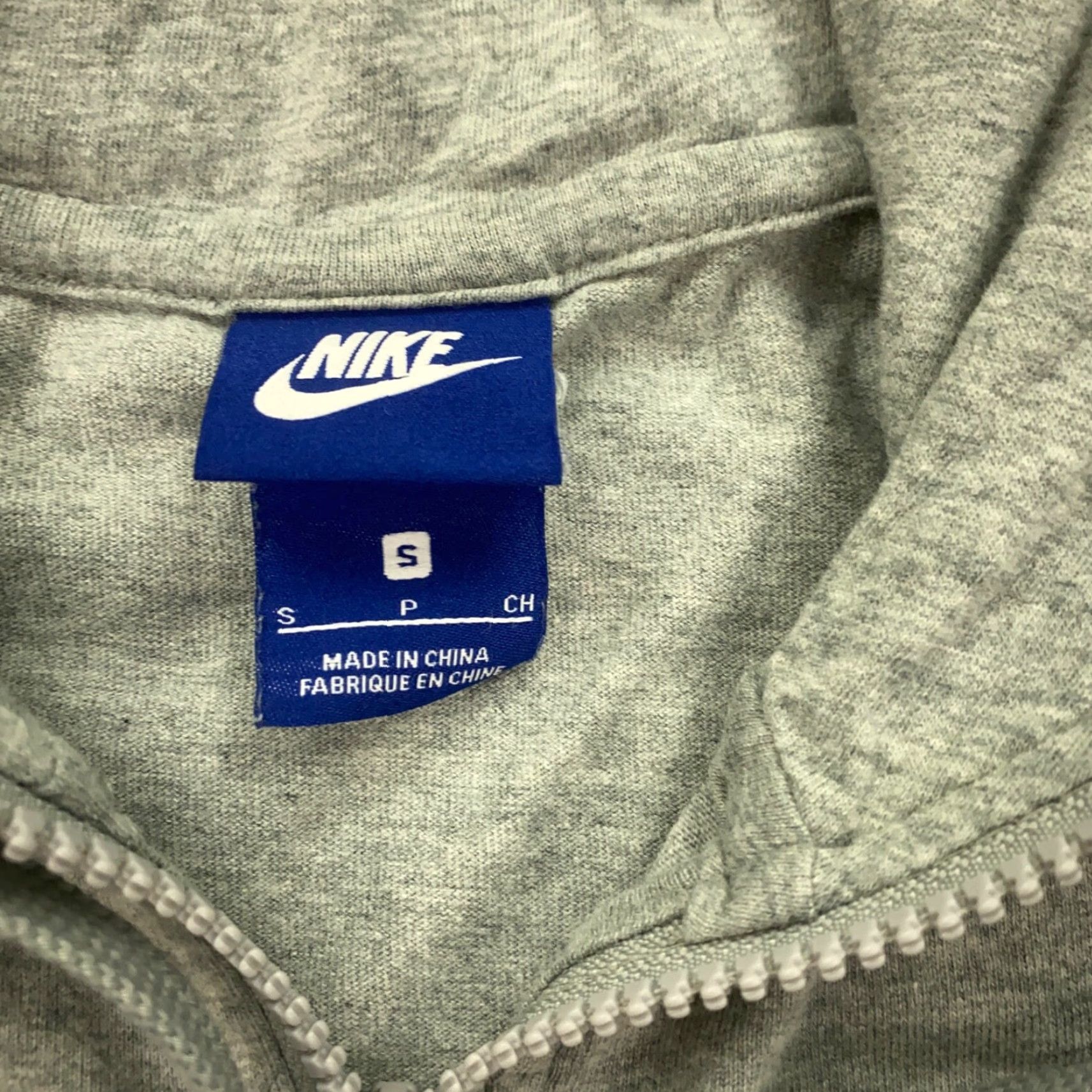 Nike VINTAGE Nike Women's Hoodie S Gray Fleece Zip Sweatshirt Casual Outdoor Activewear Size S / US 4 / IT 40 - 5 Thumbnail