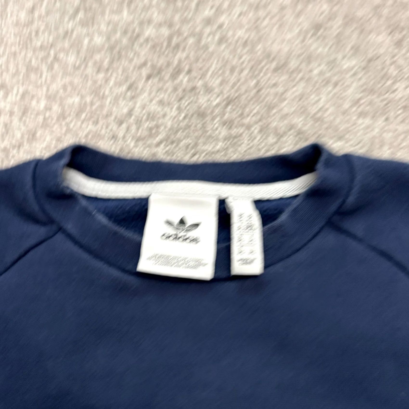 Adidas Adidas Originals Trefoil Graphic Pullover Crew Sweatshirt Mens XS Navy Blue Red Size US XS / EU 42 / 0 - 6 Thumbnail