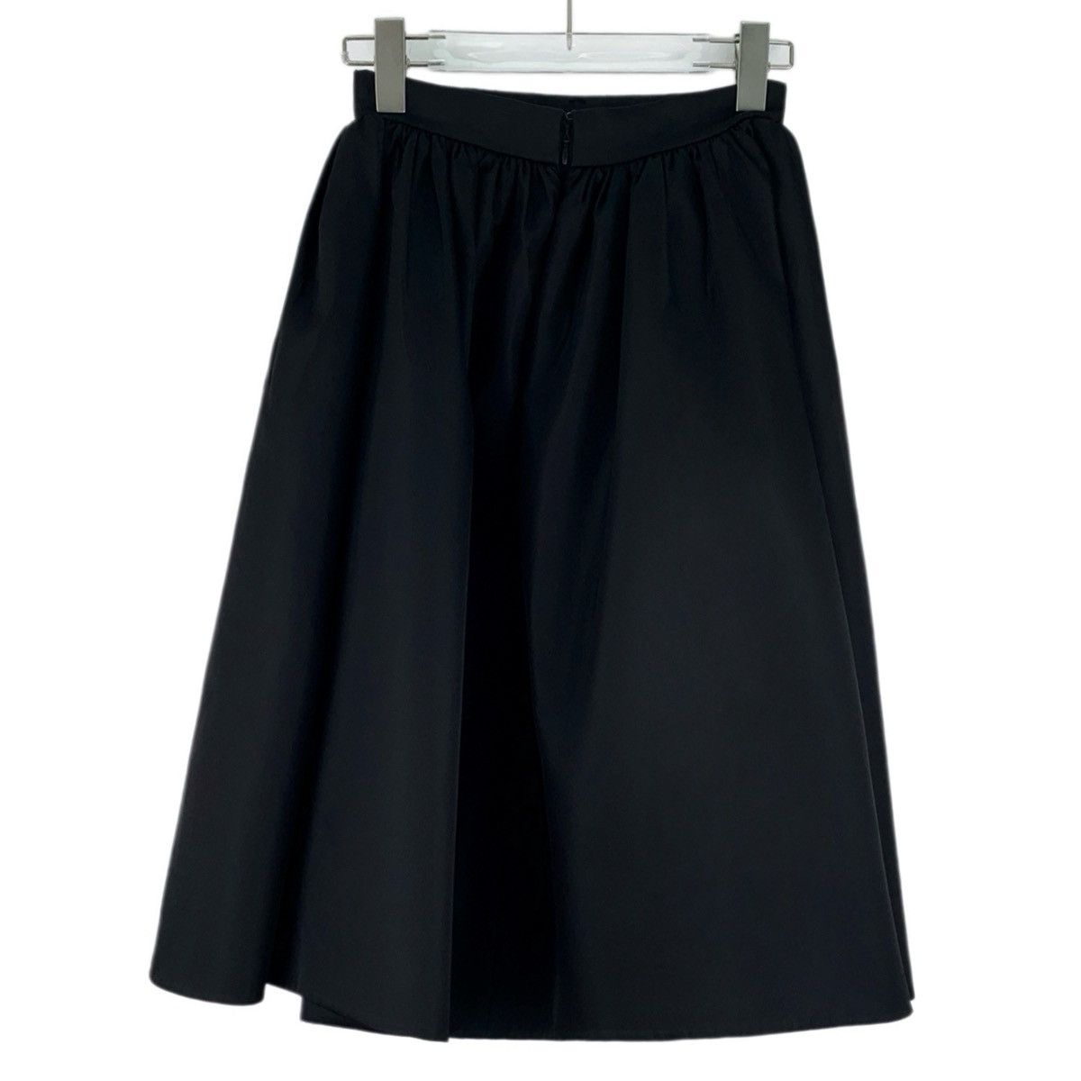 Prada Prada Black Triangle Logo Pleated Casual Long Skirt K26WX Size 26" / US 2 / IT 38 - 2 Thumbnail