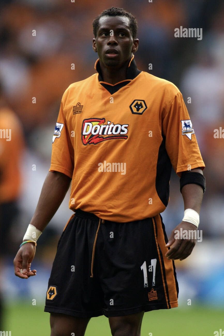 Vintage 03/04 Wolverhampton Wanderers FC Camara Home Shirt Size US L / EU 52-54 / 3 - 20 Thumbnail