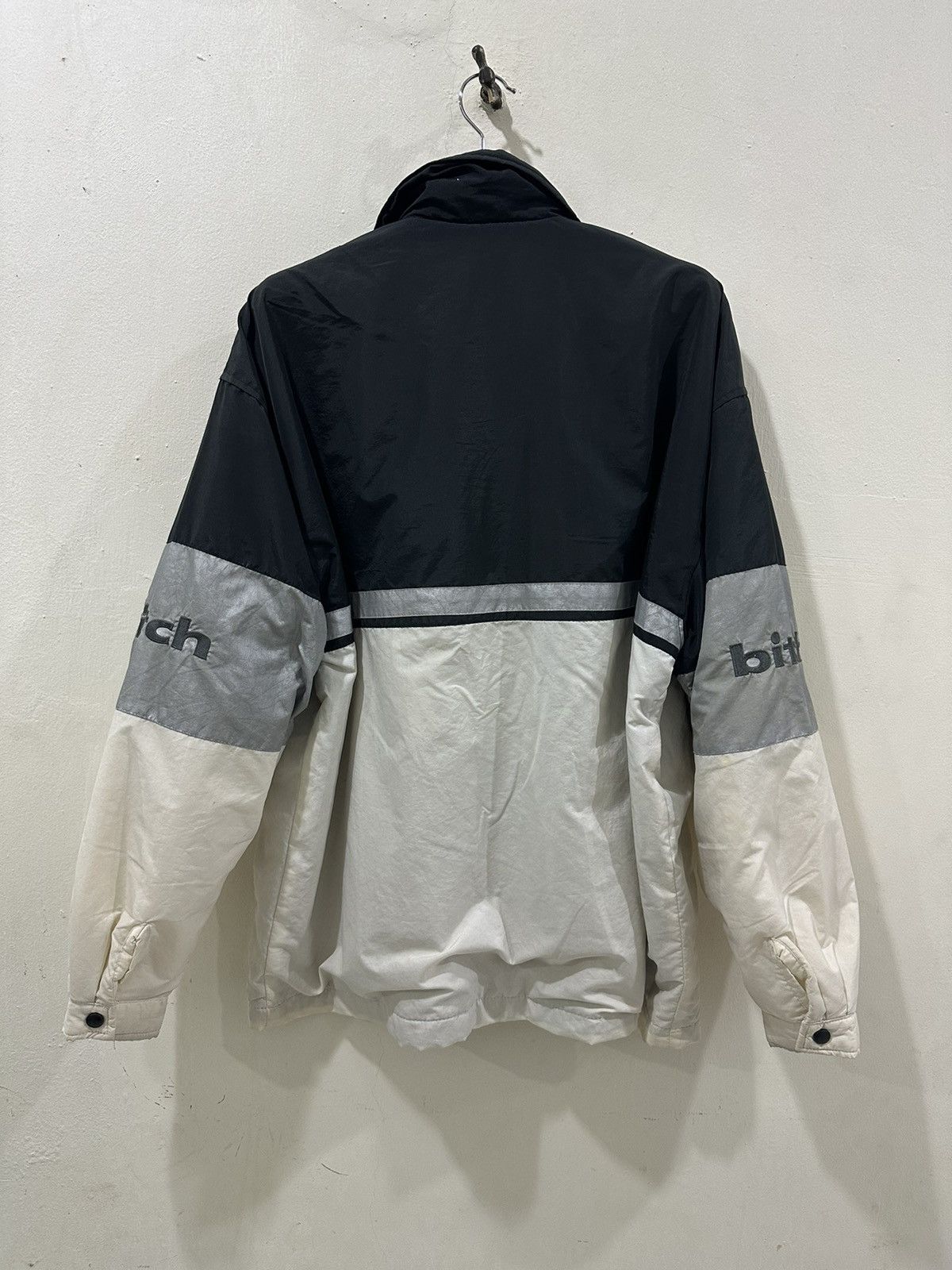 Other VTG Y2K BITCH Skateboard Tape Jacket Size US M / EU 48-50 / 2 - 13 Thumbnail