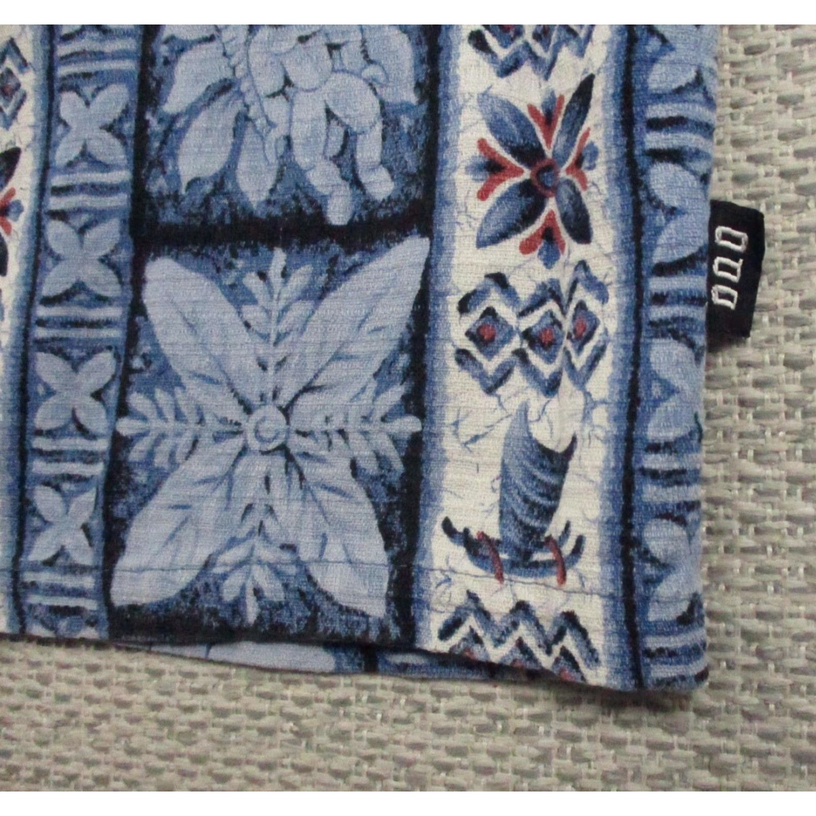 Vintage VINTAGE ODO Hawaiian Shirt Mens Large Blue Tiki Hibiscus Sailboat Camp Collar Aloha Casual Short Sleeve Floral Button-Up Size US L / EU 52-54 / 3 - 5 Thumbnail