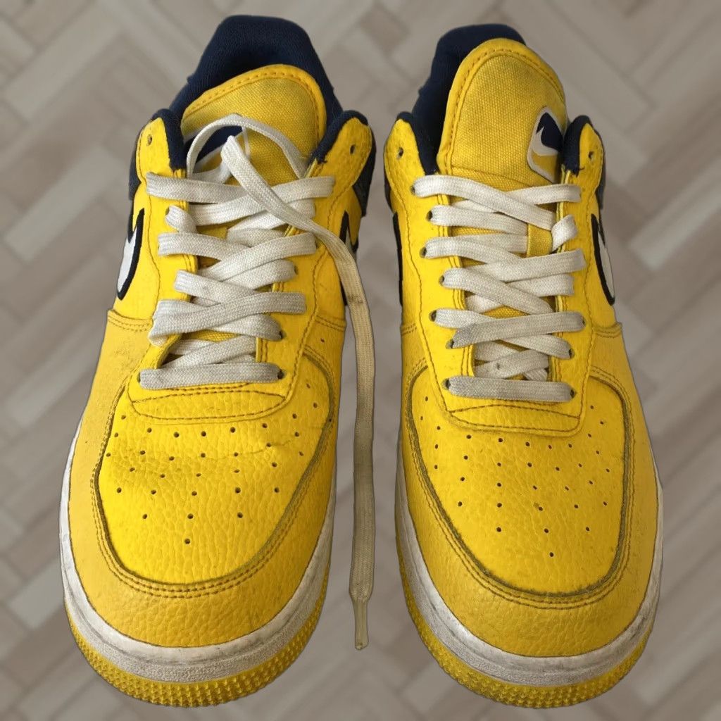 Nike Air Force 1 Low 07 Lv8 Amarillo White Yellow Navy Blue Men 10 / S1 Nike Air Force 1 Low 07 Lv8 Amarillo White Yellow Navy Blue Men 10 / S1