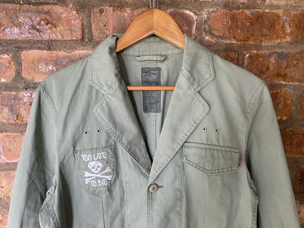 Wtaps 2000s Wtaps cross bone “to late to die” parka Size US M / EU 48-50 / 2 - 3 Thumbnail