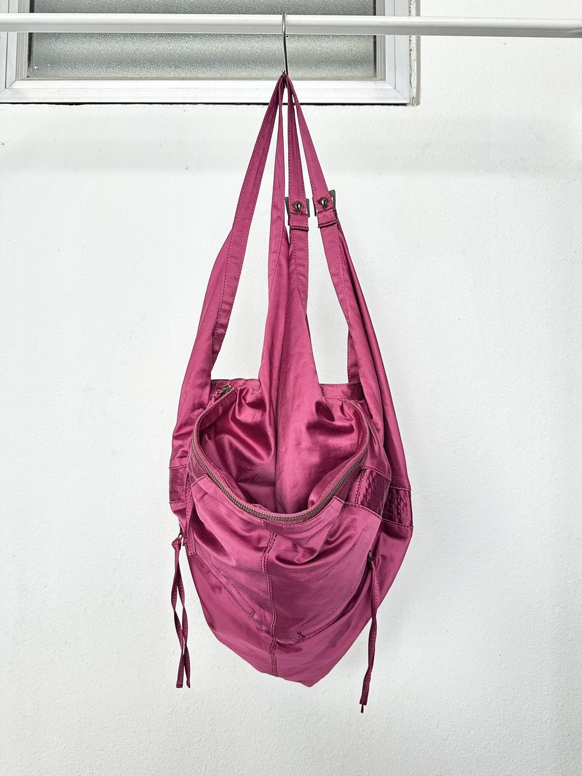 Japanese Brand 00's And A Japan 2 way cotton burgundy bag Size ONE SIZE - 11 Thumbnail