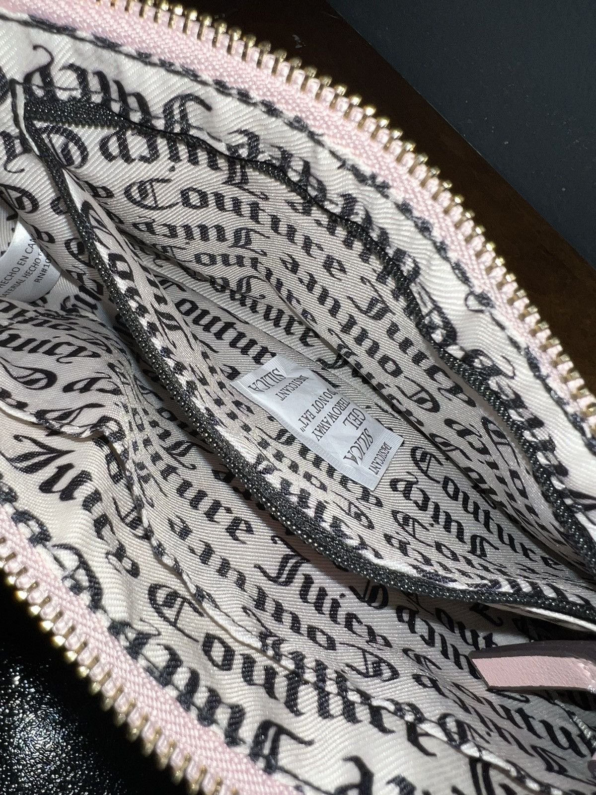 Juicy Couture Juicy Couture Faux Leather Shoulder Hand Bag Purse Essential Size ONE SIZE - 7 Thumbnail