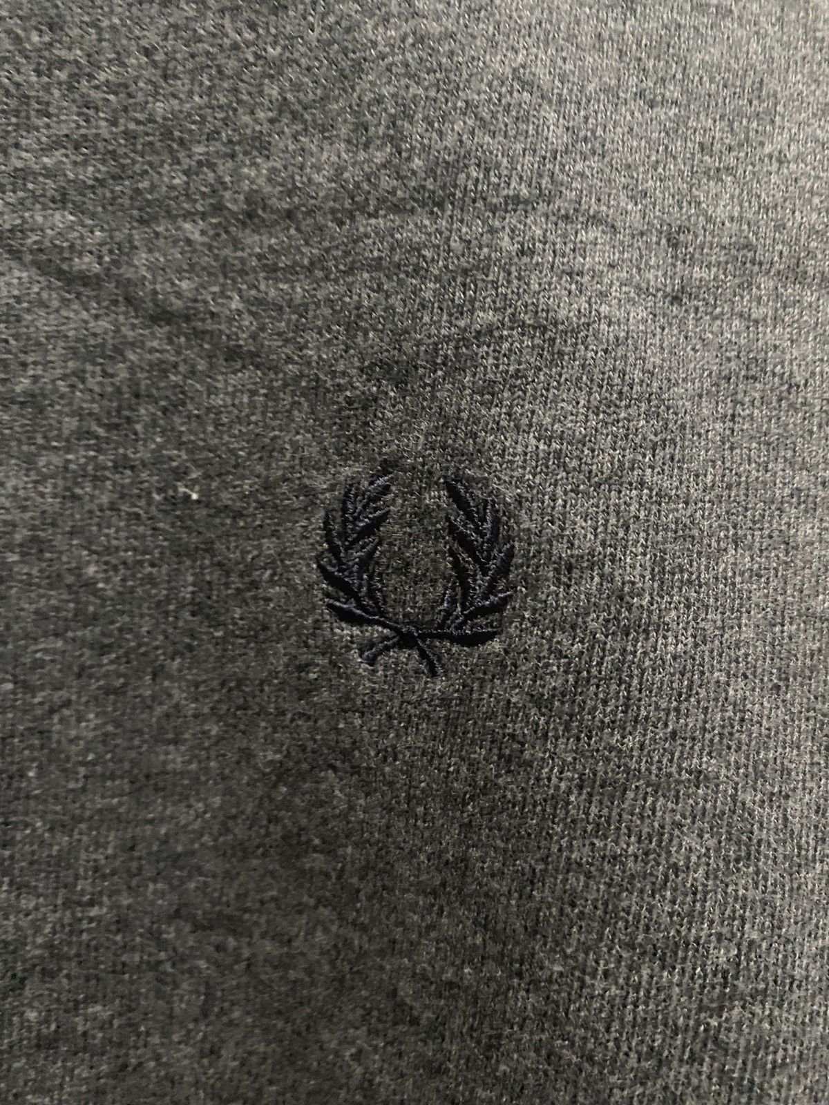 Fred Perry Fred perry embroidery small logo crewneck Size US M / EU 48-50 / 2 - 3 Thumbnail
