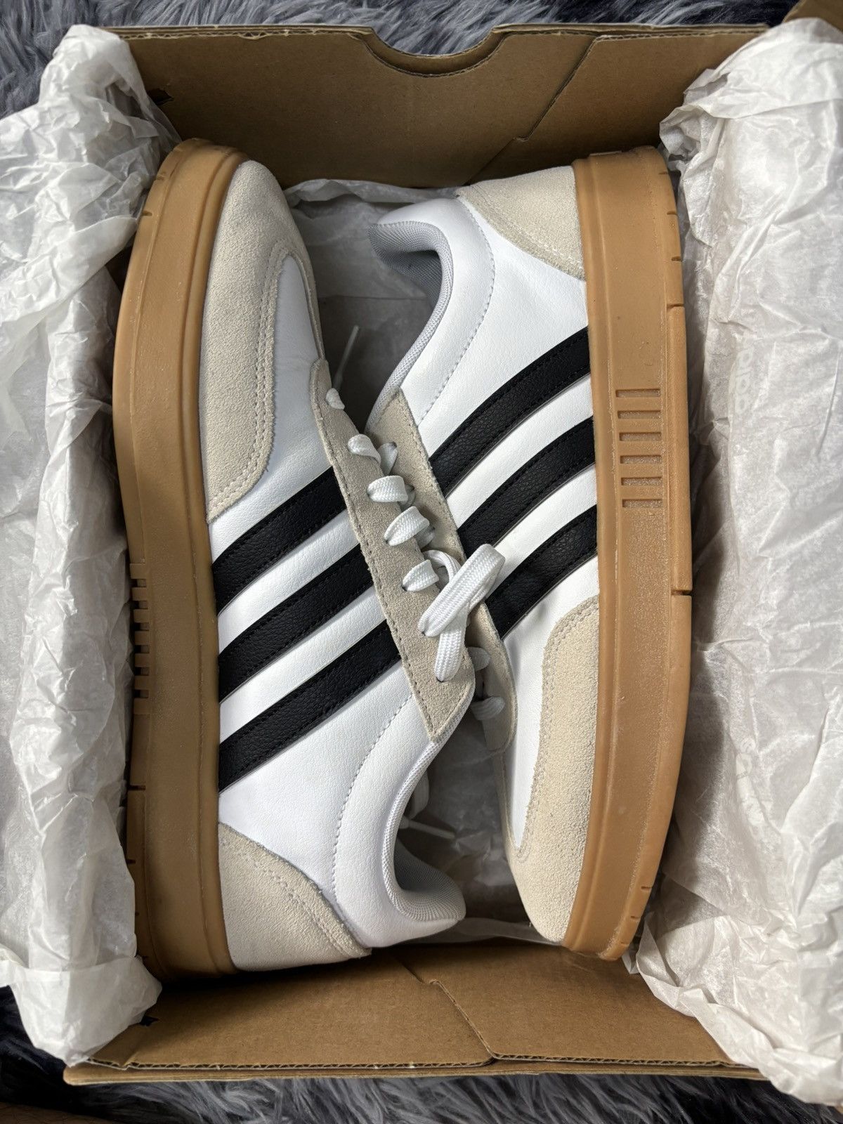 Adidas ADIDAS GRADAS Size US 8.5 / EU 41-42 - 1 Thumbnail
