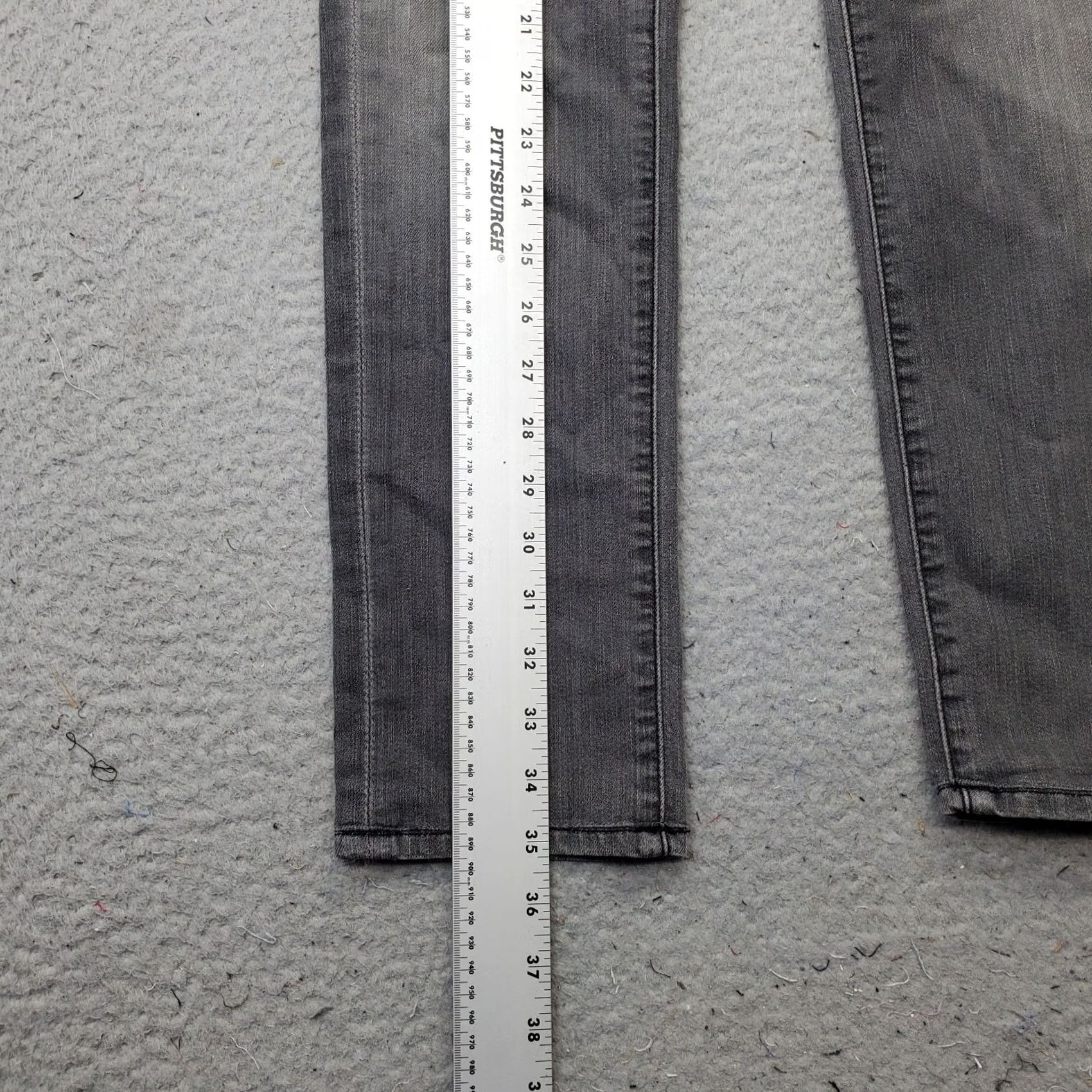 7 For All Mankind 7 For All Mankind Roxanne Jeans Women 25 Gray Denim 5-Pocket Skinny Leg Vintage: No Size 42" / US 20 - 3 Thumbnail