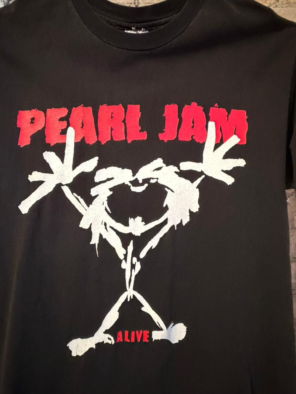 Vintage 90s Pearl Jam “Alive Stickman” Size US L / EU 52-54 / 3 - 2 Thumbnail