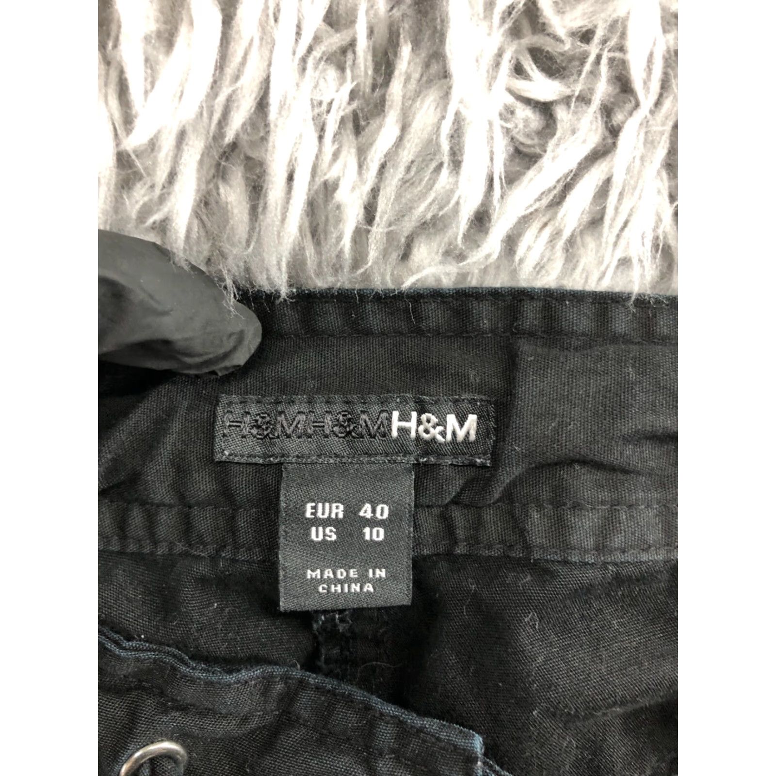 H&M H&M Shorts Womens Size 10 Mid Rise Dark Wash Black Size 32" / US 10 / IT 46 - 6 Thumbnail