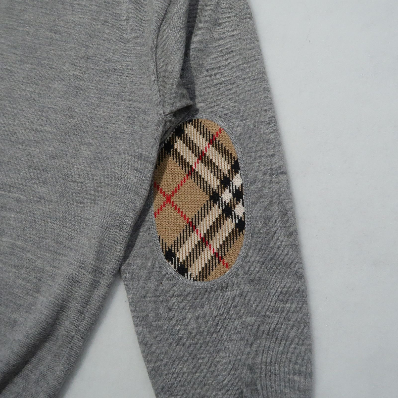 Burberry Burberry Nova Check Wool Patch Detail Distressed Cardigan Size US L / EU 52-54 / 3 - 15 Thumbnail