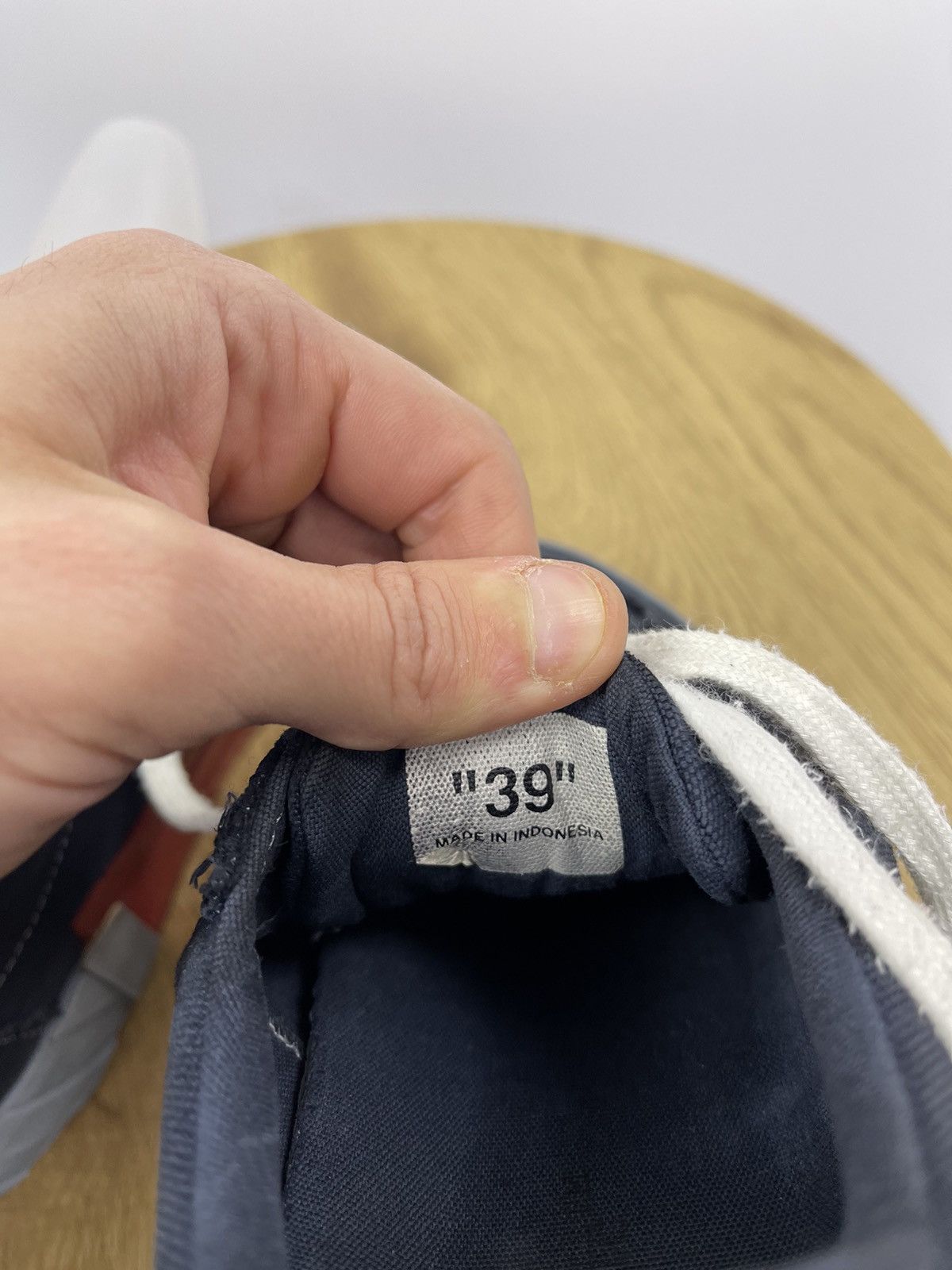 Off-White Off-White Low Vulcanized Sneakers Black Canvas Size EU 39 Size US 7 / EU 40 - 7 Thumbnail