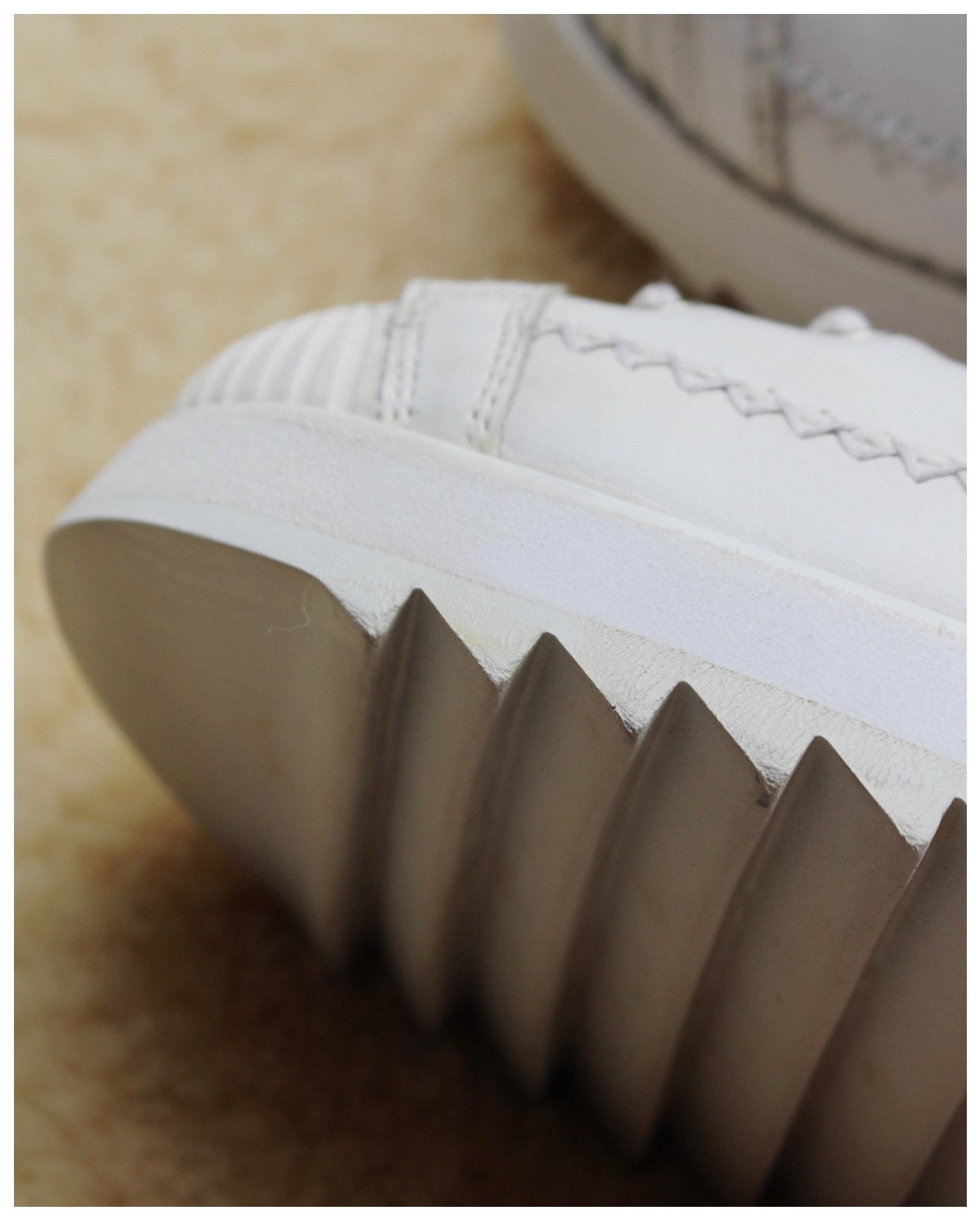 Japanese Brand SS2015 CHISWICK HANDCRAFTED LEATHER SNEAKERS Size US 10 / EU 43 - 7 Thumbnail