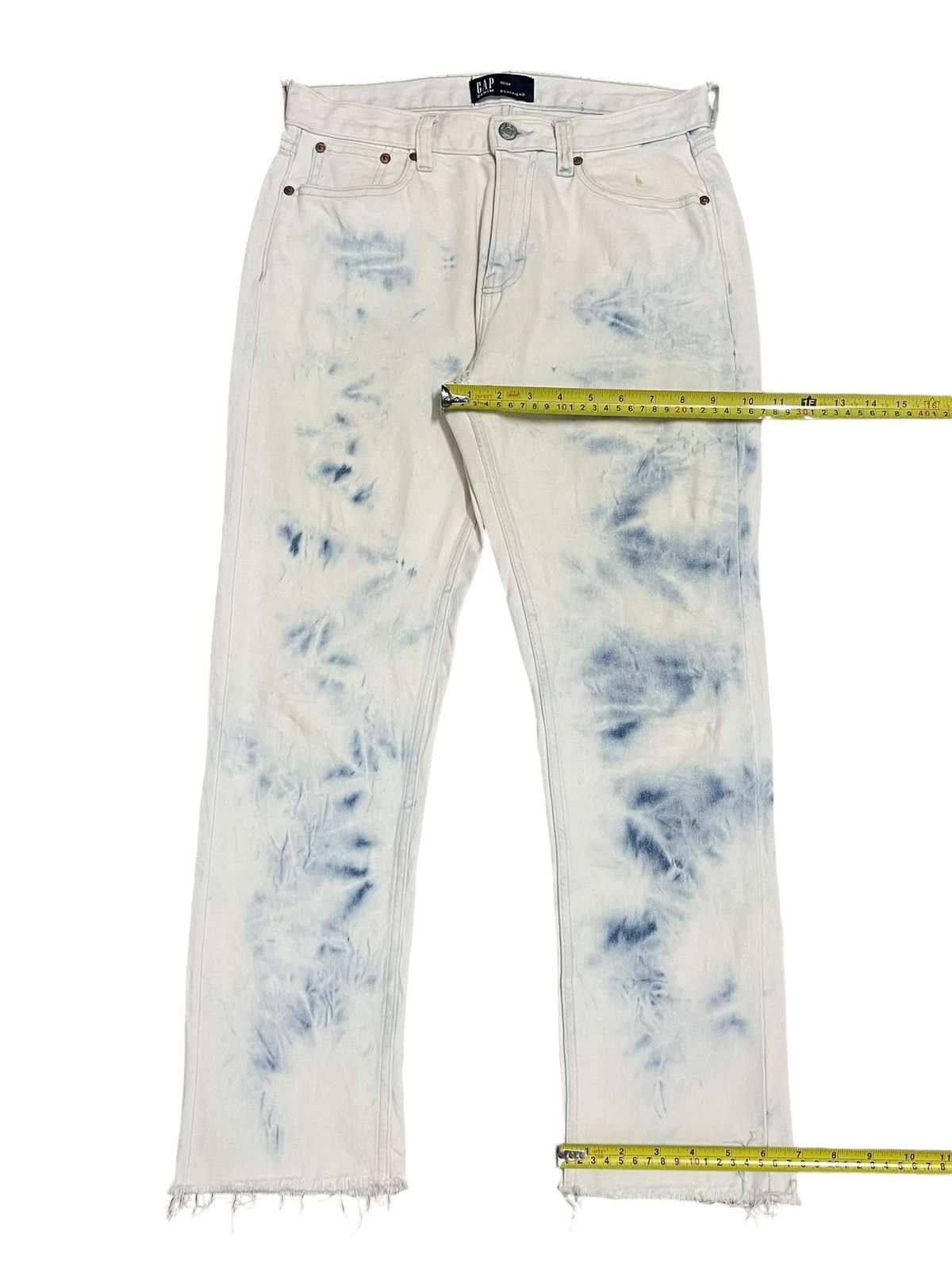 Balenciaga × Gap × Kanye West Gap Denim Indigo Tie Dye Frayed Boyfriend Jeans Size 30" / US 8 / IT 44 - 15 Thumbnail
