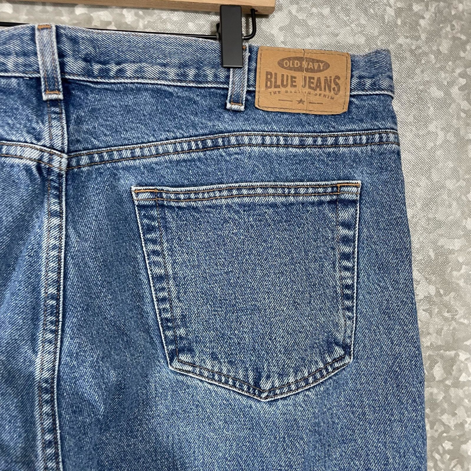 Old Navy Old Navy Men's Medium Wash Straight Leg Jeans - Size 42x32 Size US 42 / EU 58 - 4 Thumbnail