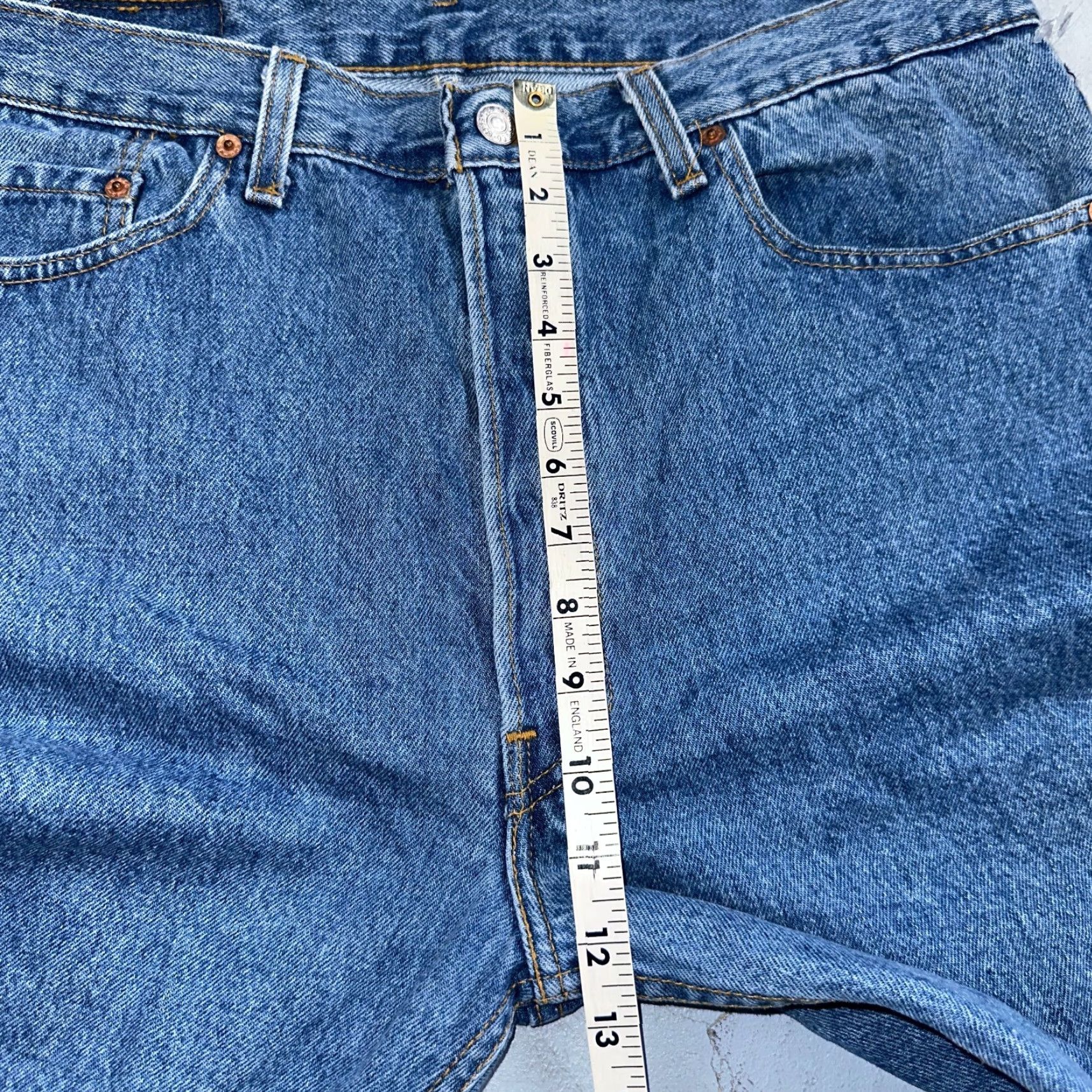 Levi's VINTAGE Levi's 501 Jeans Men Adult Regular Fit Straight Leg 90s USA Blue Medium Wash 38x30 Size US 38 / EU 54 - 6 Thumbnail