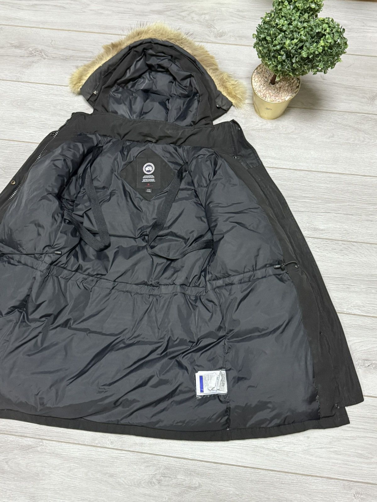 Canada Goose × Vetements Canada Goose Trillium Parka down jacket hood Coyote fur Size M / US 6-8 / IT 42-44 - 8 Thumbnail