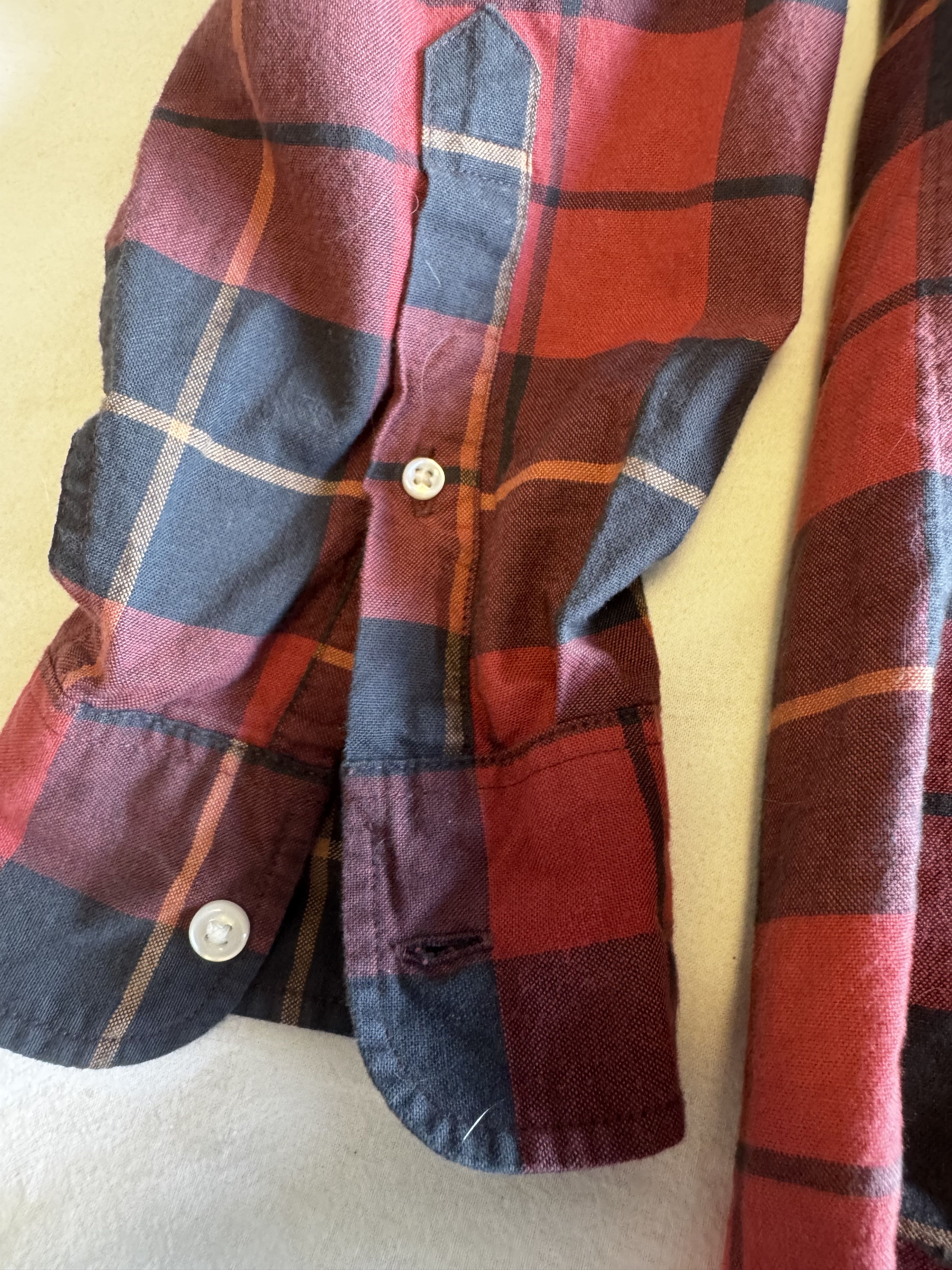 J.Crew J.Crew Broken-In Oxford Slim Organic Cotton Plaid Red Black Size US L / EU 52-54 / 3 - 3 Thumbnail