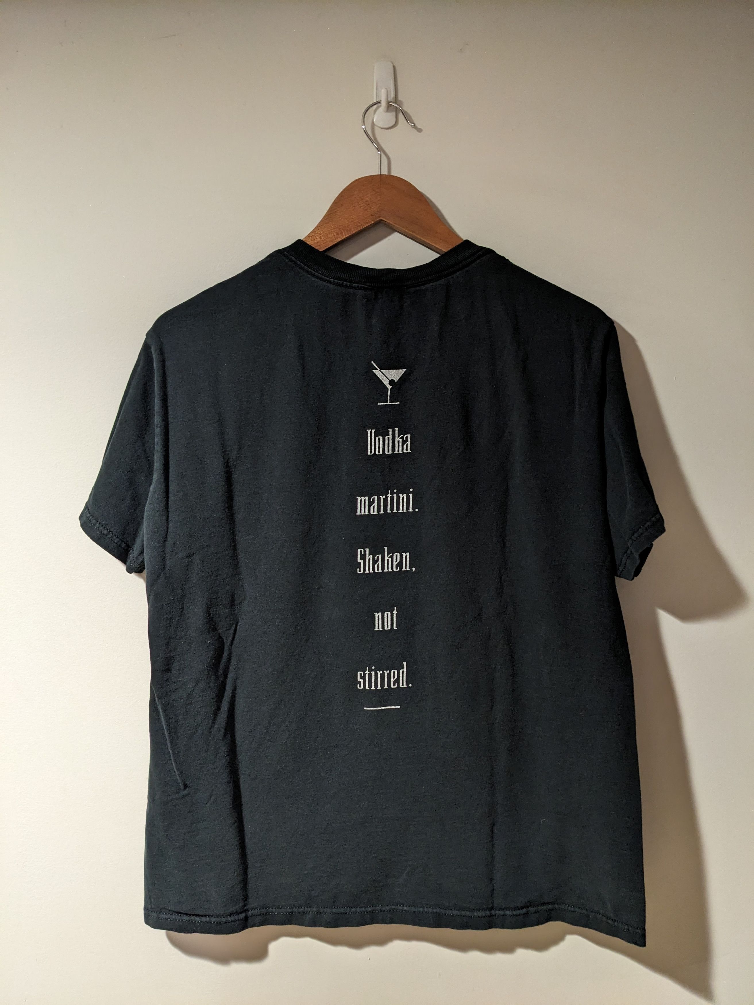 Vintage Vintage 1997 007 James Bond Vodka Martini Large T-Shirt Size US L / EU 52-54 / 3 - 7 Thumbnail