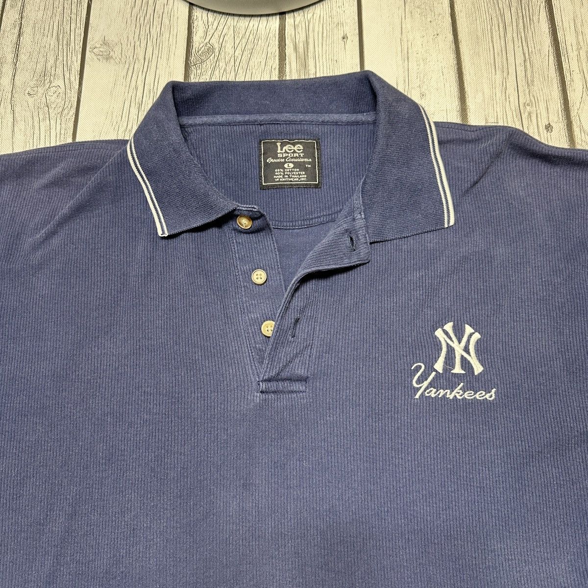 Lee × MLB × Vintage Vintage New York Yankees polo shirt Size US L / EU 52-54 / 3 - 3 Thumbnail