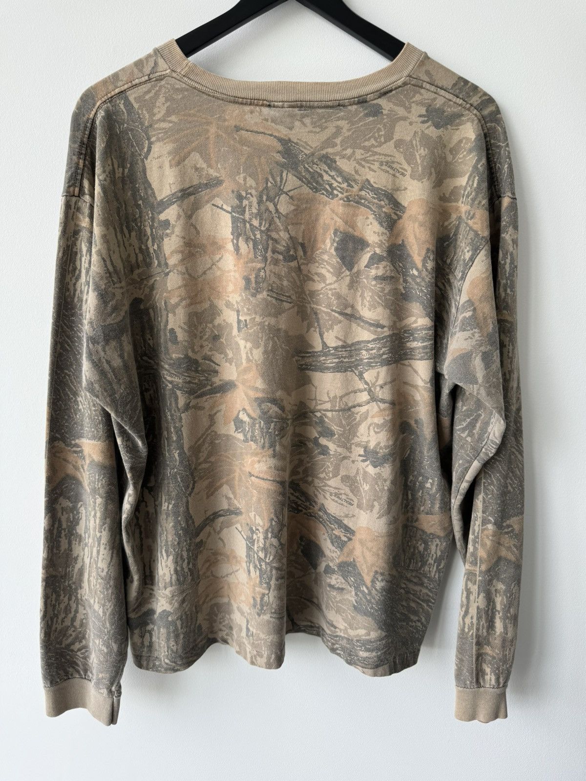 Vintage VINTAGE FADED REALTREE LONGSLEEVE 90S BOXY CROPPED Size US XL / EU 56 / 4 - 3 Thumbnail