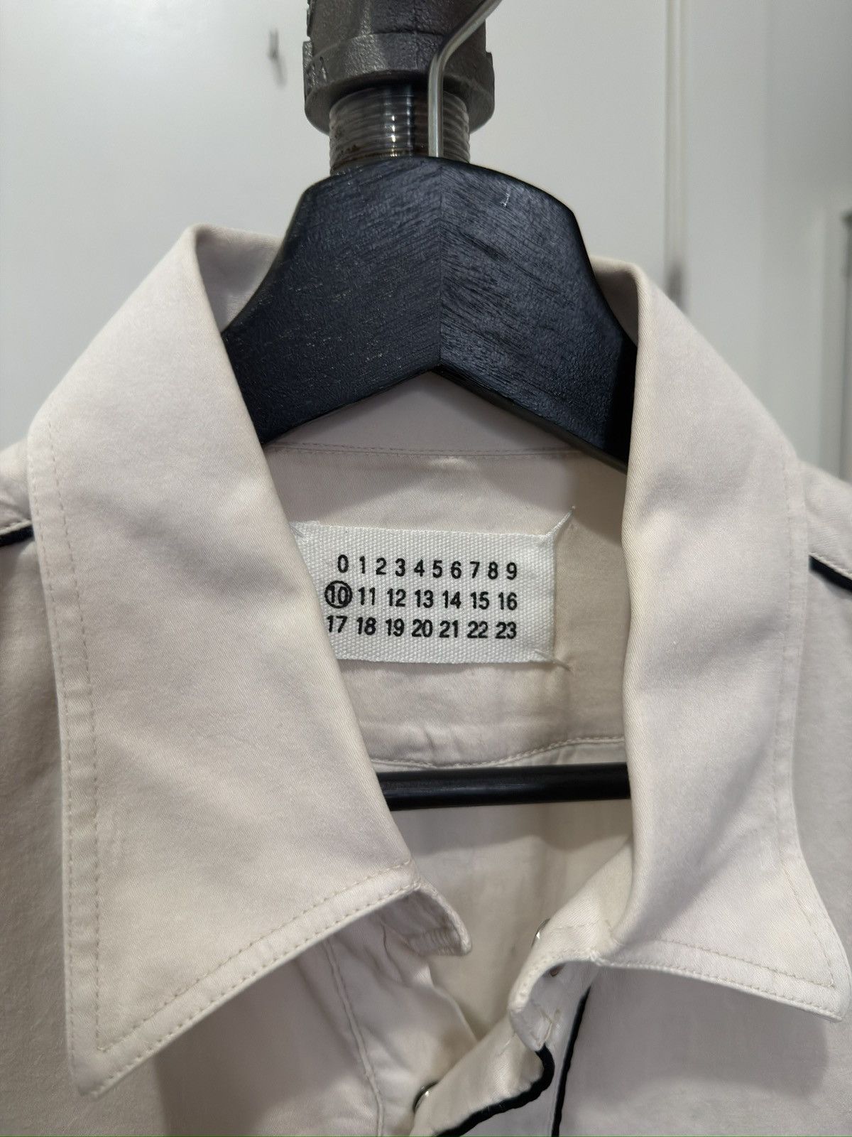 Maison Margiela SS05 Ivory Piped-Seam Western Shirt Size US M / EU 48-50 / 2 - 3 Thumbnail