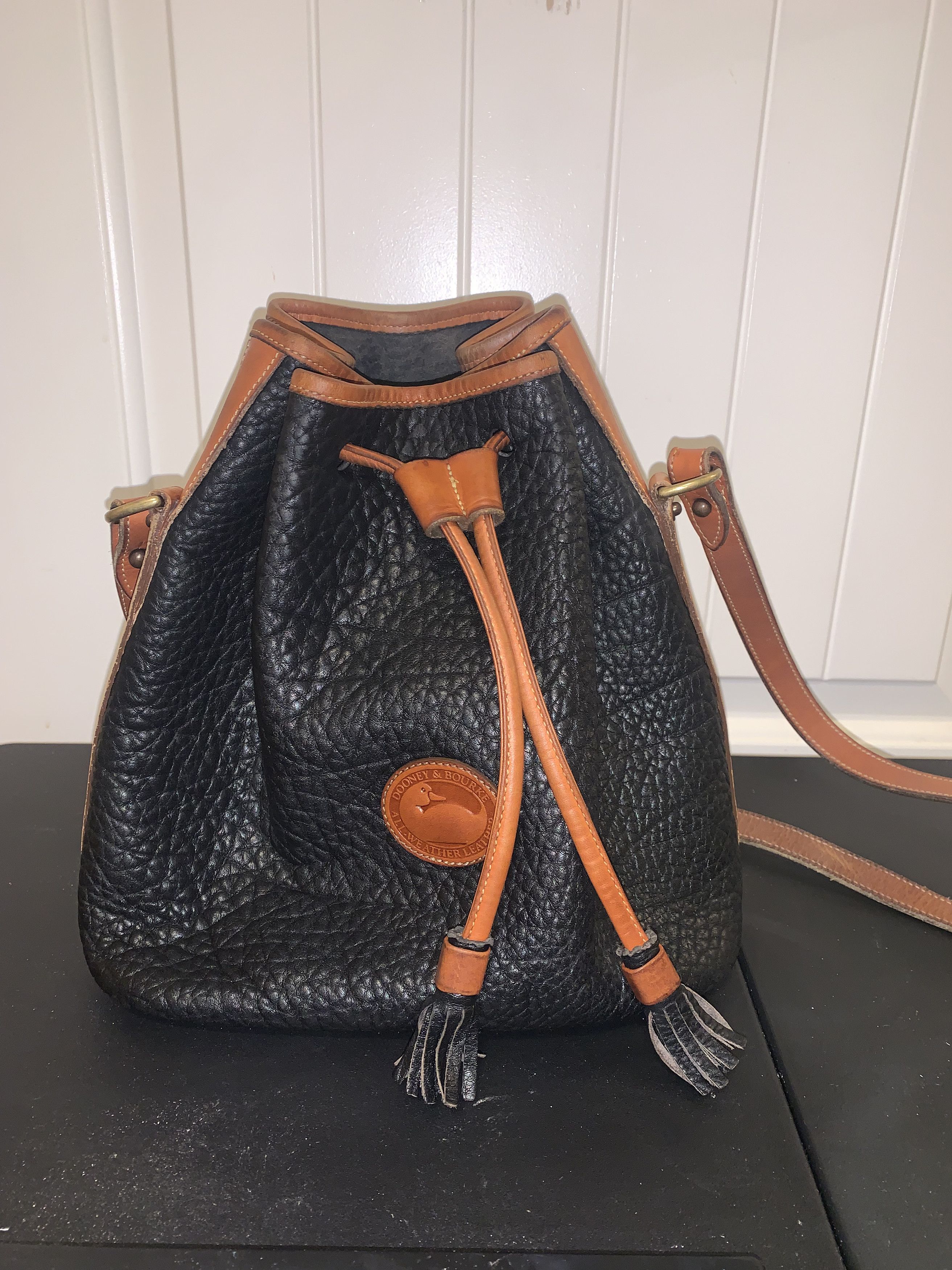 Dooney & Bourke Vintage Dooney & Bourke Drawstring Leather Bag Size ONE SIZE - 1 Thumbnail