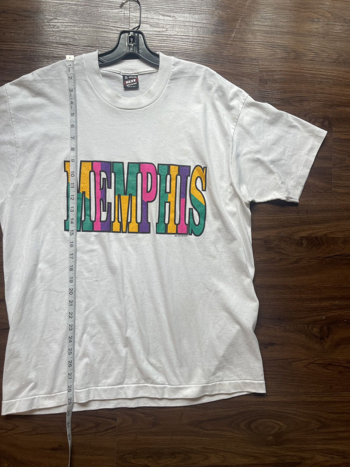 Fruit Of The Loom × Vintage Vintage 1993 Memphis Tennessee Tourist White T-shirt Size US XL / EU 56 / 4 - 5 Thumbnail