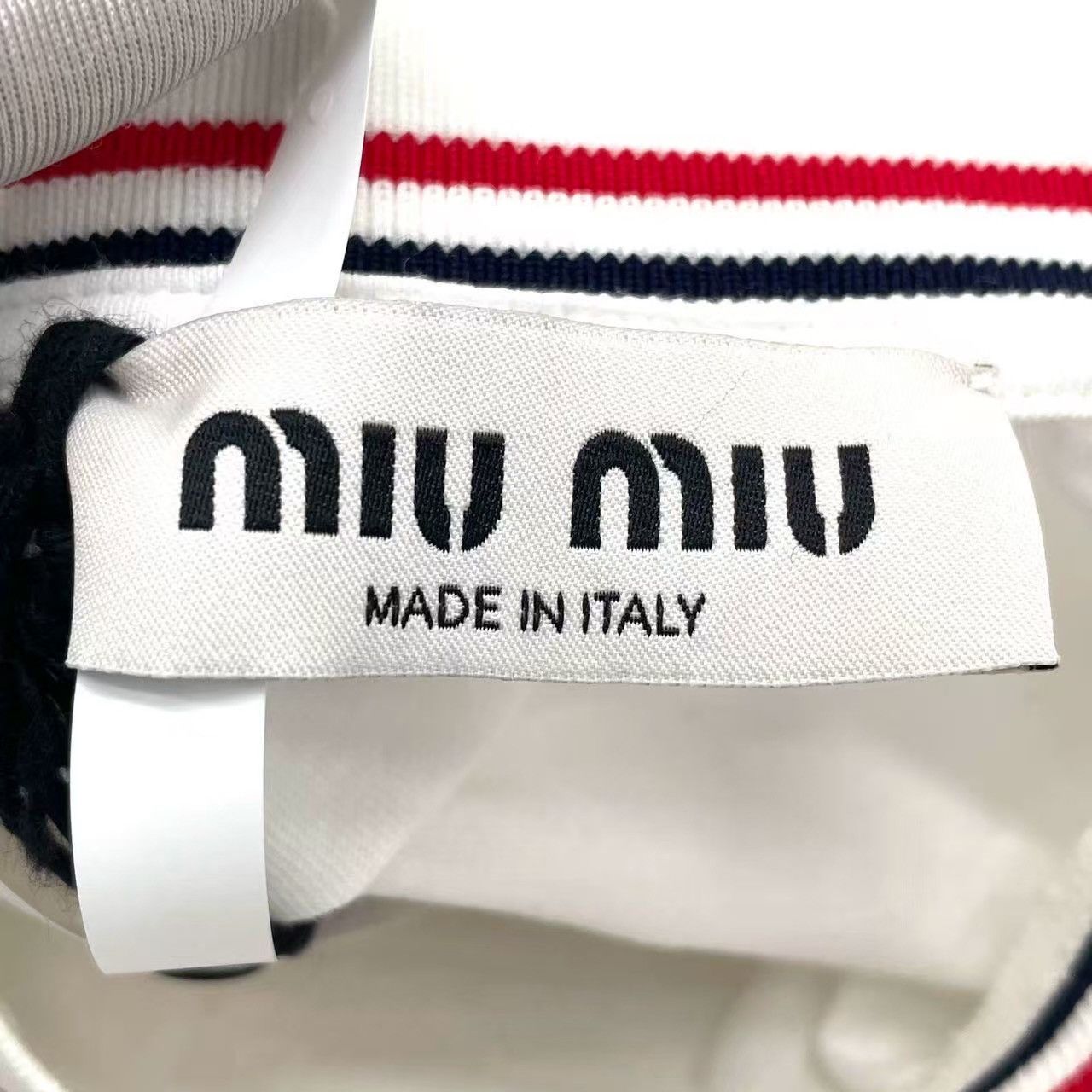 Miu Miu Miu Miu White Long Sleeve Crop Top Size XS / US 0-2 / IT 36-38 - 10 Thumbnail