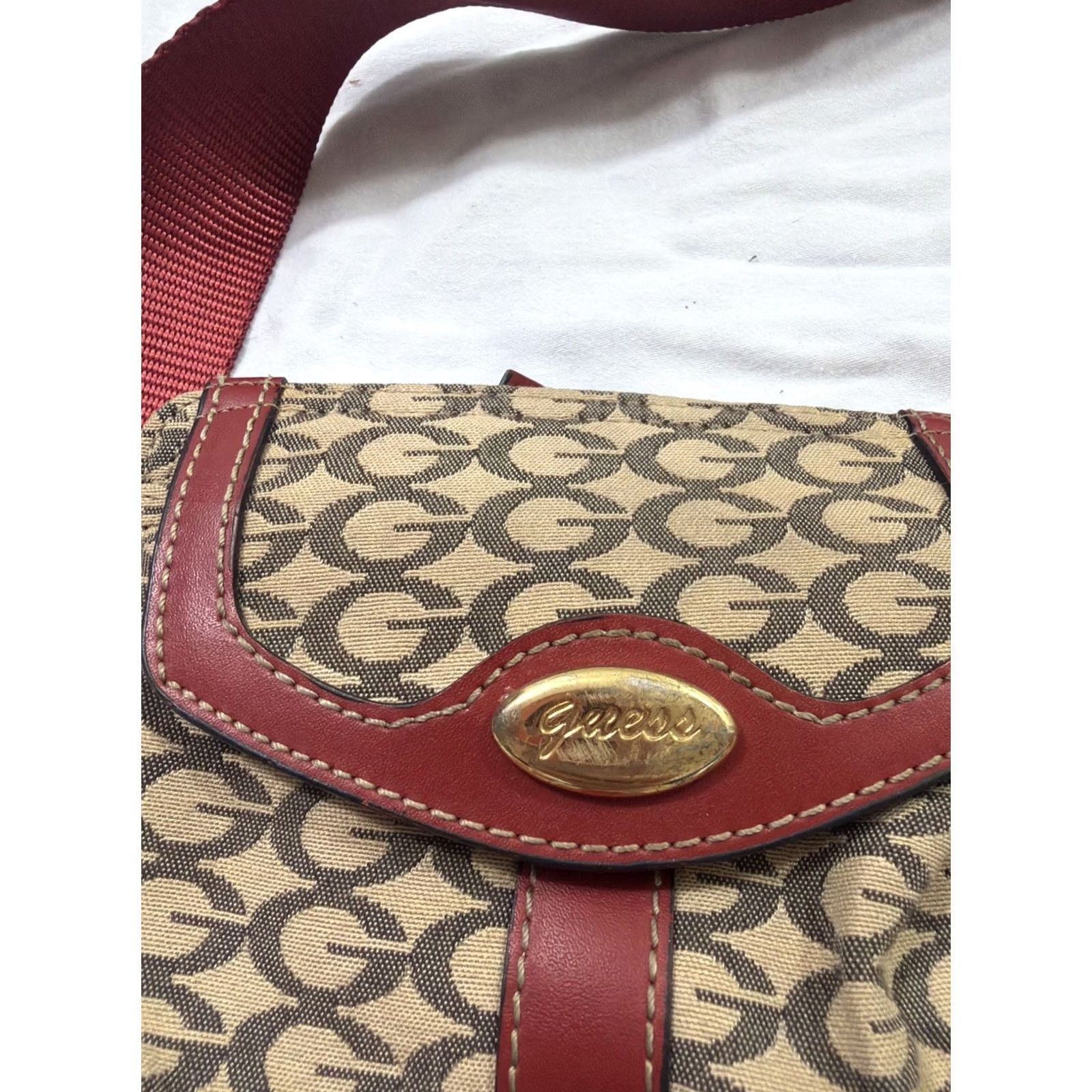 Guess VINTAGE GUESS Waist Bag Purse Beige Red Metal Clasp Zipper Pockets Belt Bag & Fanny Pack Women 12x6.5 Metallic Polyester Size ONE SIZE - 5 Thumbnail