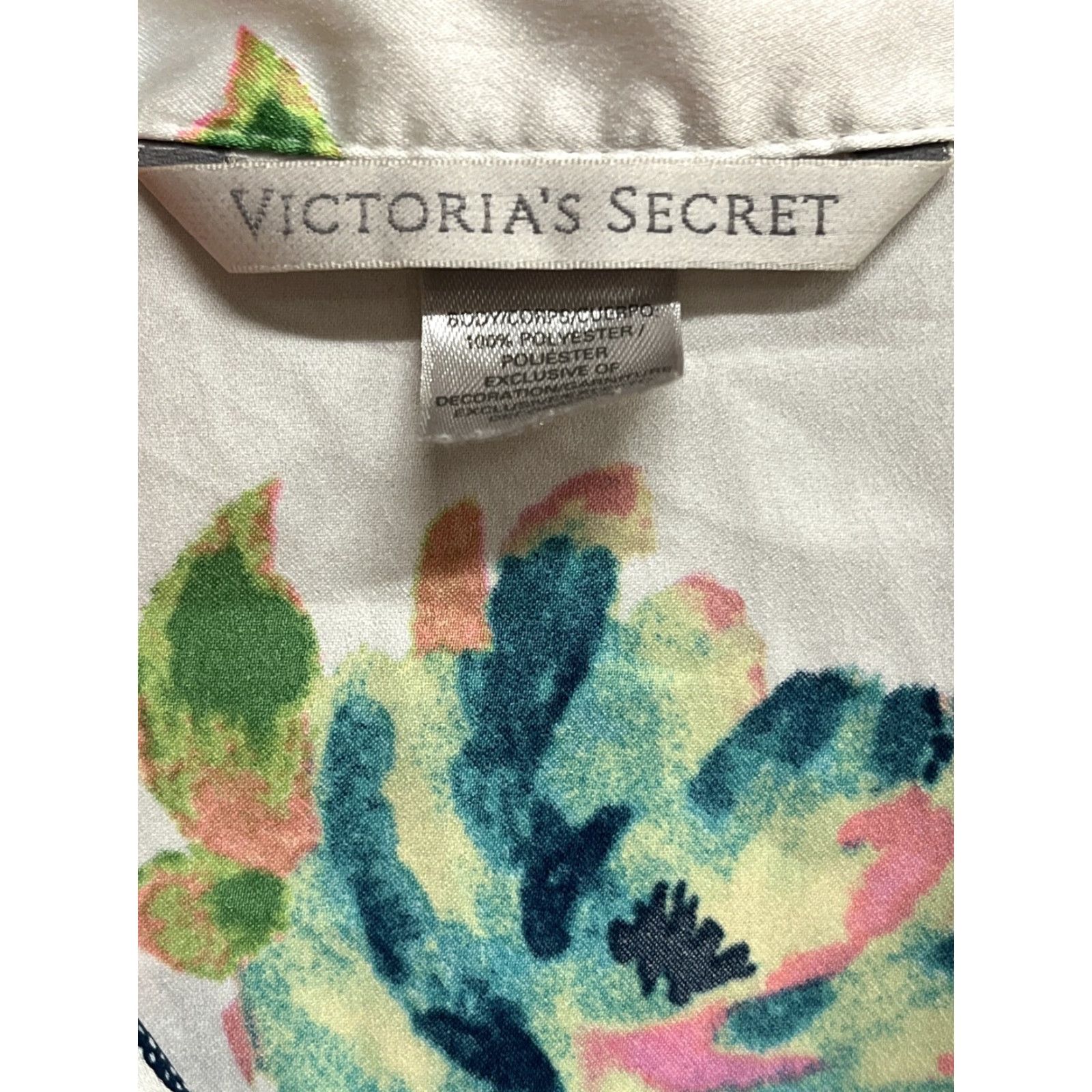 Victoria's Secret Victoria's Secret Womens White Floral Sleep Top Pajama Top L Size Size L / US 10 / IT 46 - 3 Thumbnail