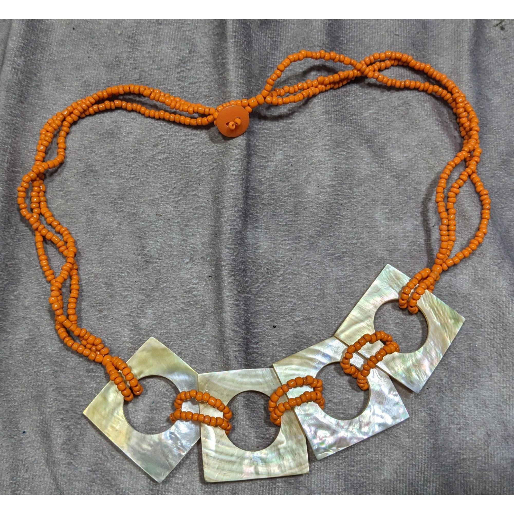 Other Vintage Bohemian Orange Beaded Necklace With Mother Of Pearl Size ONE SIZE - 5 Thumbnail