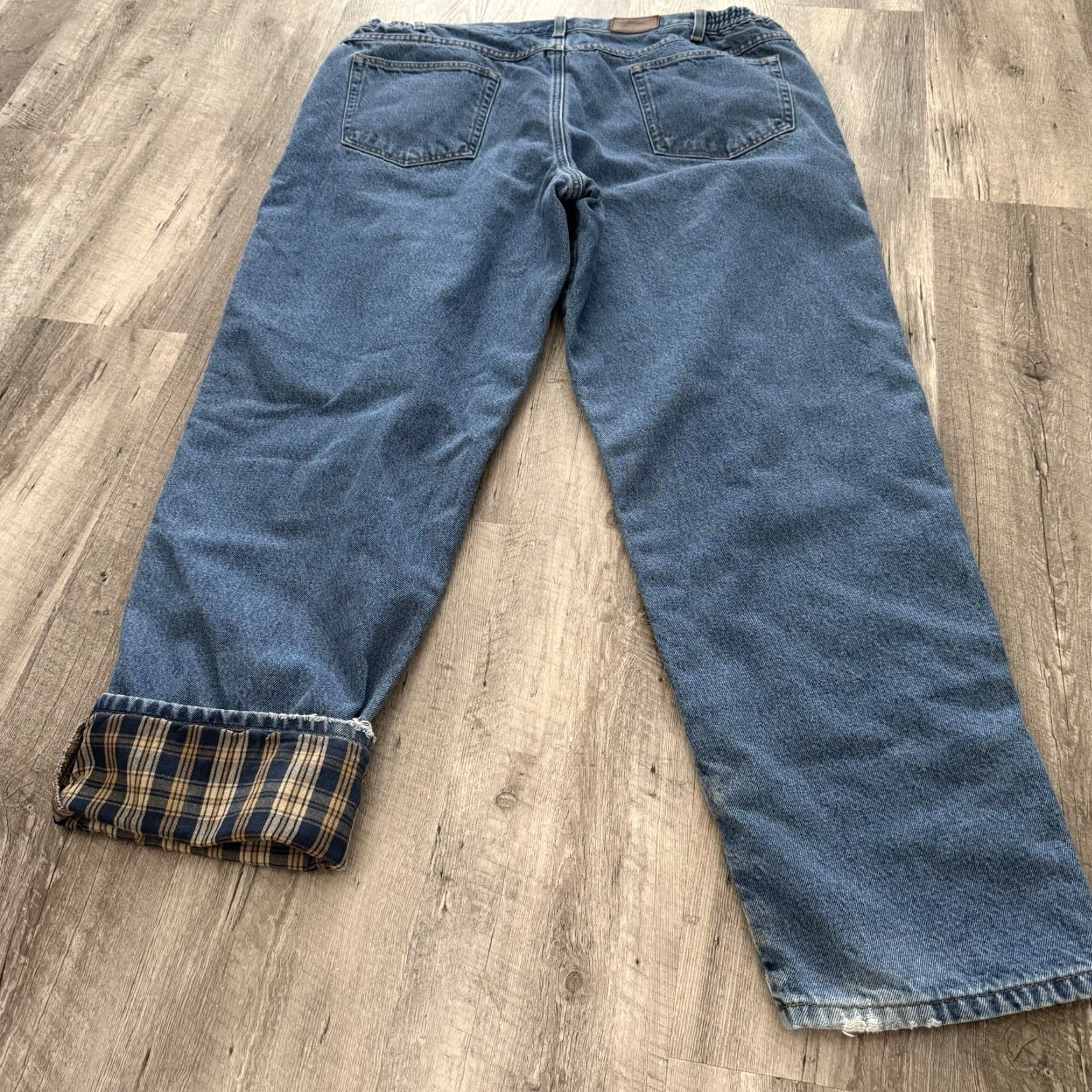 Vintage LL Bean Jeans 42x34 Mens Flannel-Lined 100% Brushed Cotton Denim Comfort Waist Blue 5-Pocket Relaxed Straight Workwear Outdoor 90s Mens Size US 42 / EU 58 - 4 Thumbnail