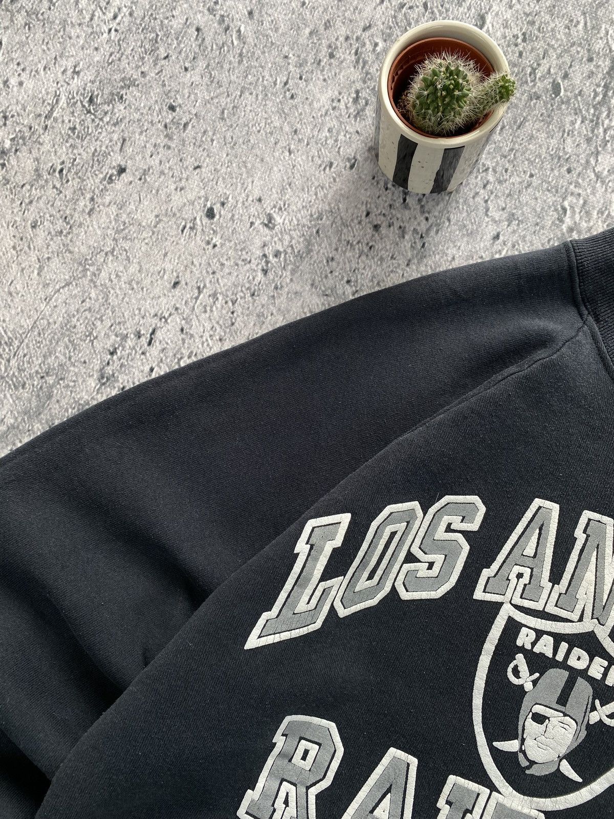 NFL × Vintage Sweatshirt Vintage NFL 90’ raiders Los Angeles Streetwear Size US M / EU 48-50 / 2 - 5 Thumbnail