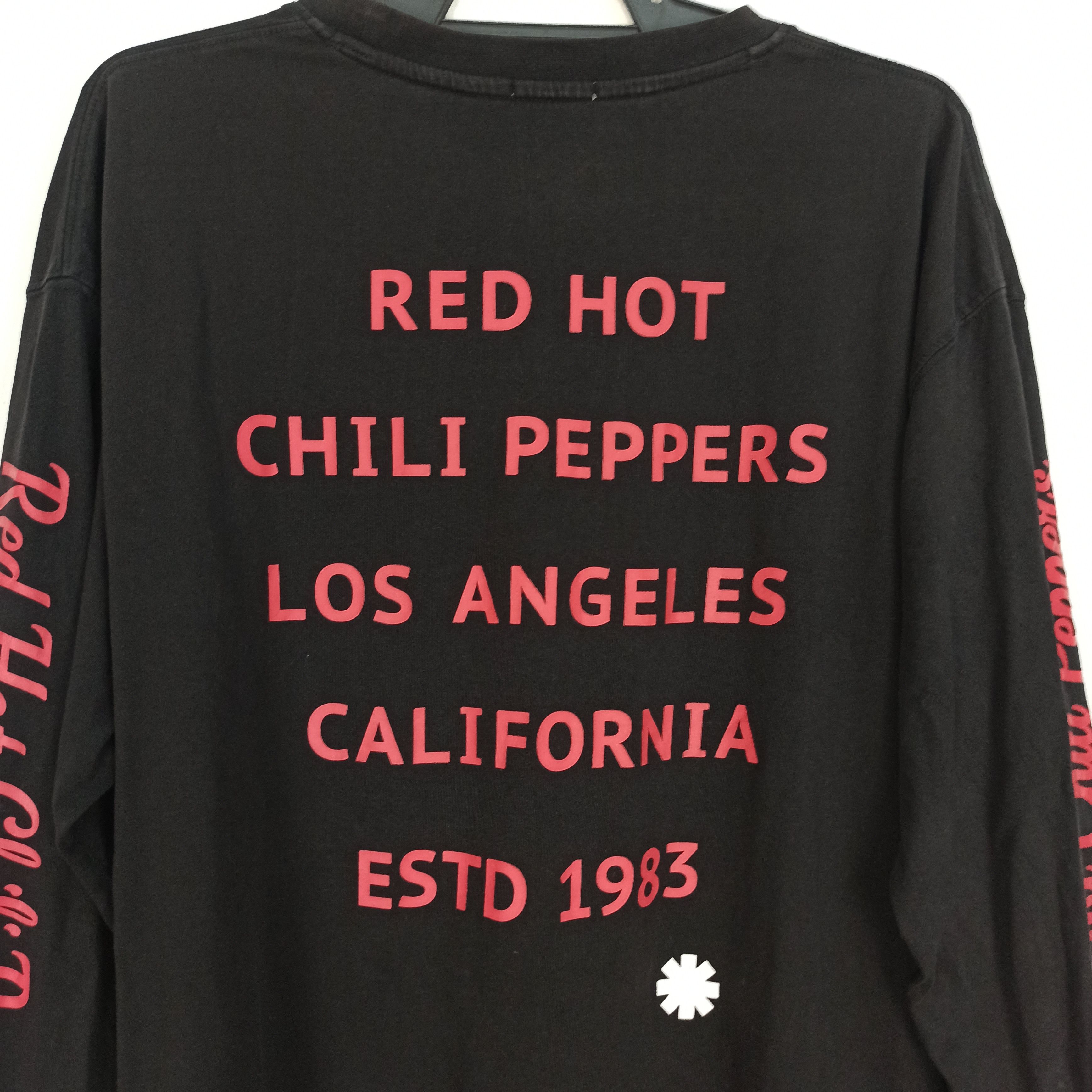 Band Tees Rare Red Hot Chili Peppers Long Sleeve Tshirt Size US XL / EU 56 / 4 - 6 Thumbnail
