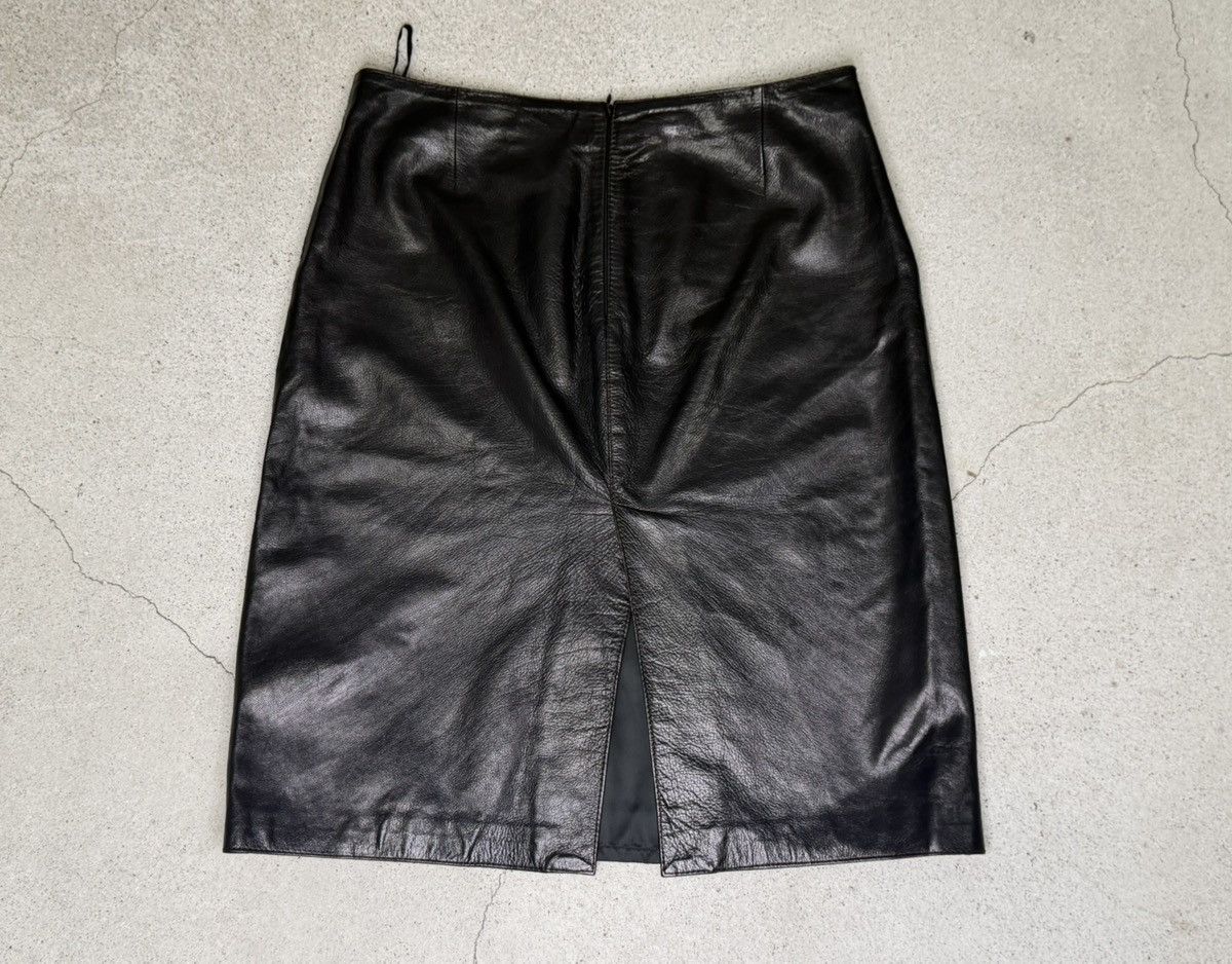 Miu Miu Miu Miu Leather Skirt Size 30" / US 8 / IT 44 - 2 Thumbnail
