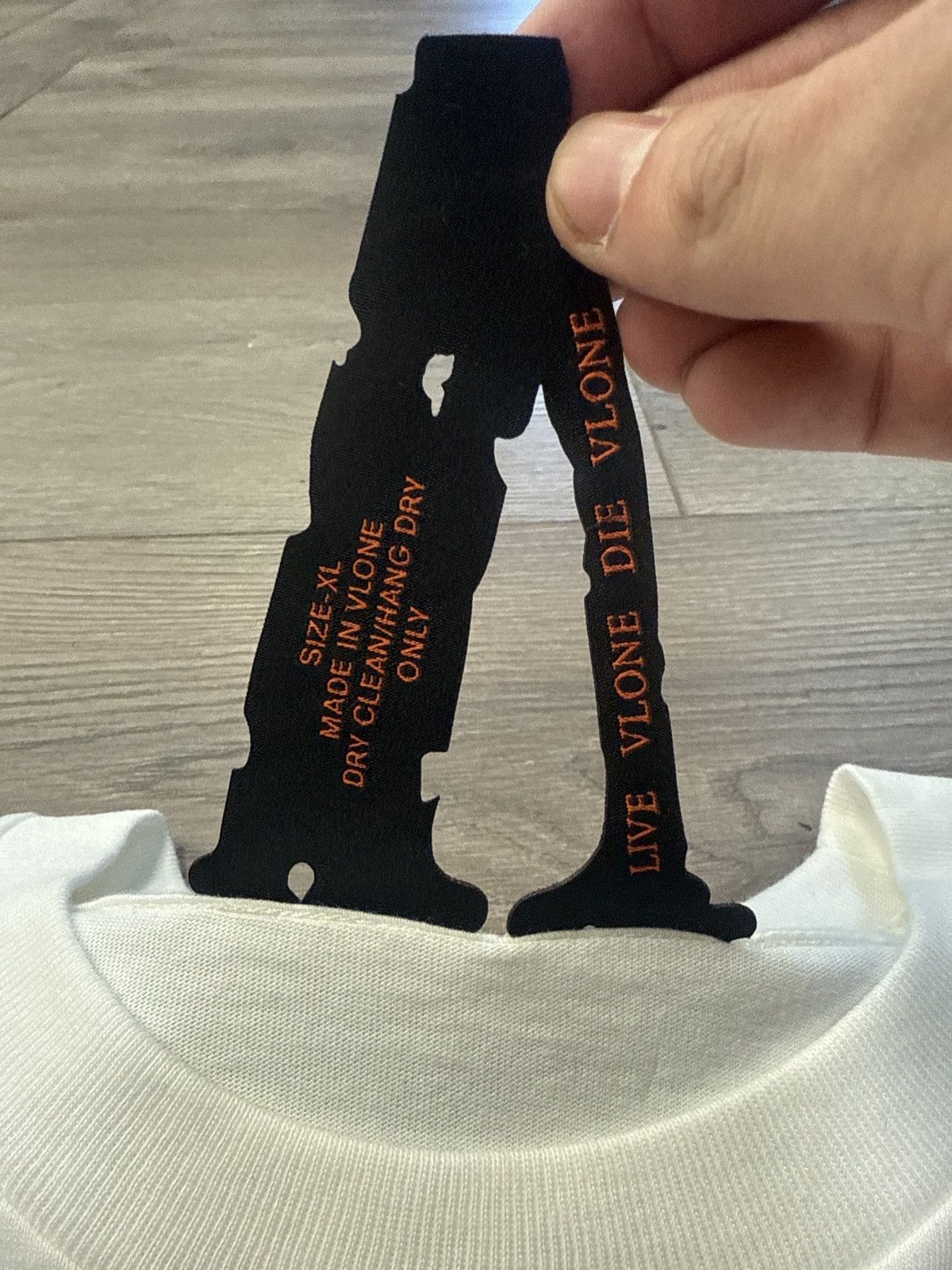 Vlone Vlone vice city T shirt white extra large Size US XL / EU 56 / 4 - 3 Thumbnail