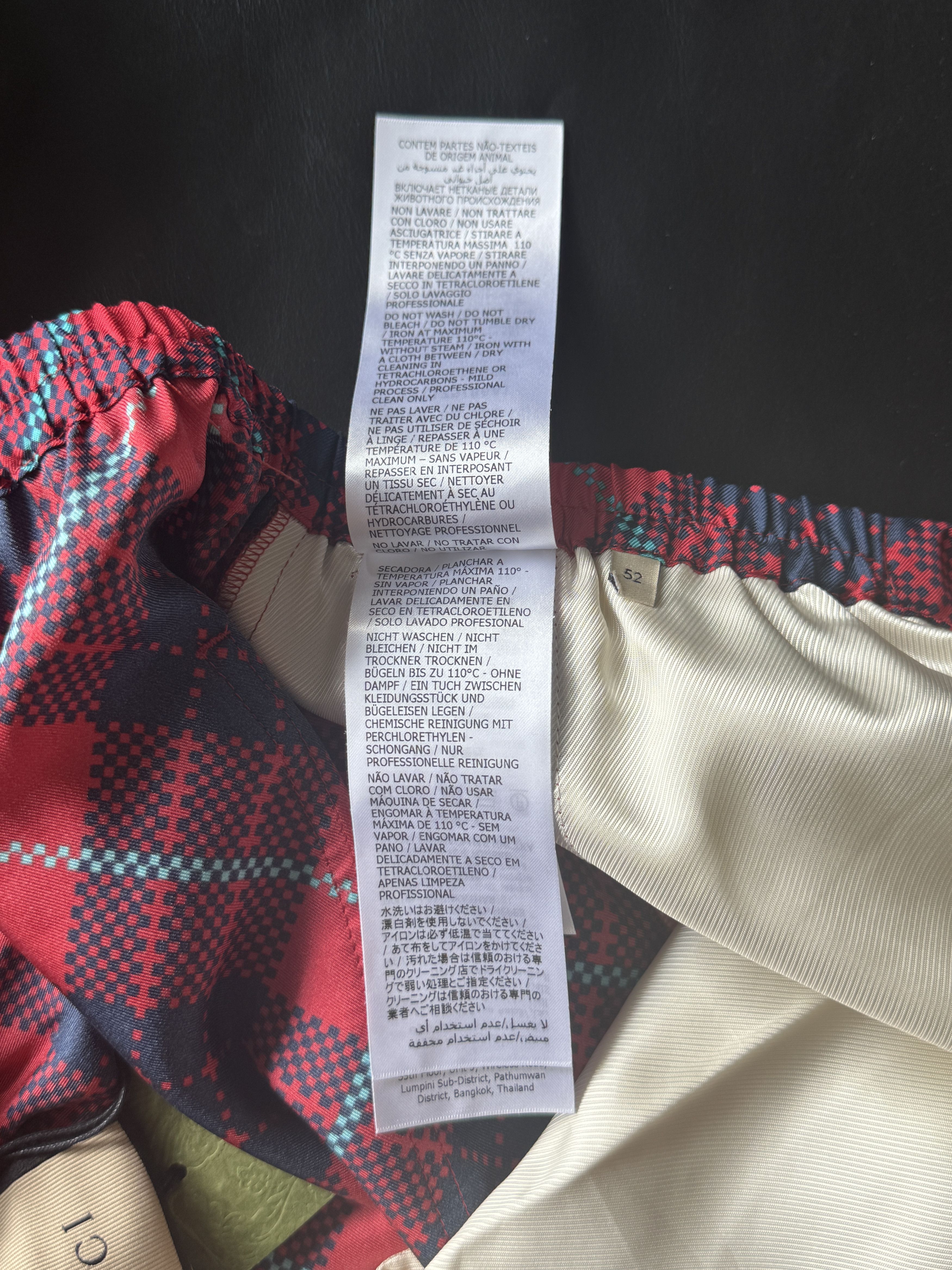 Gucci Checkered Silk Shorts with Blue Hem Size US 34 / EU 50 - 18 Thumbnail