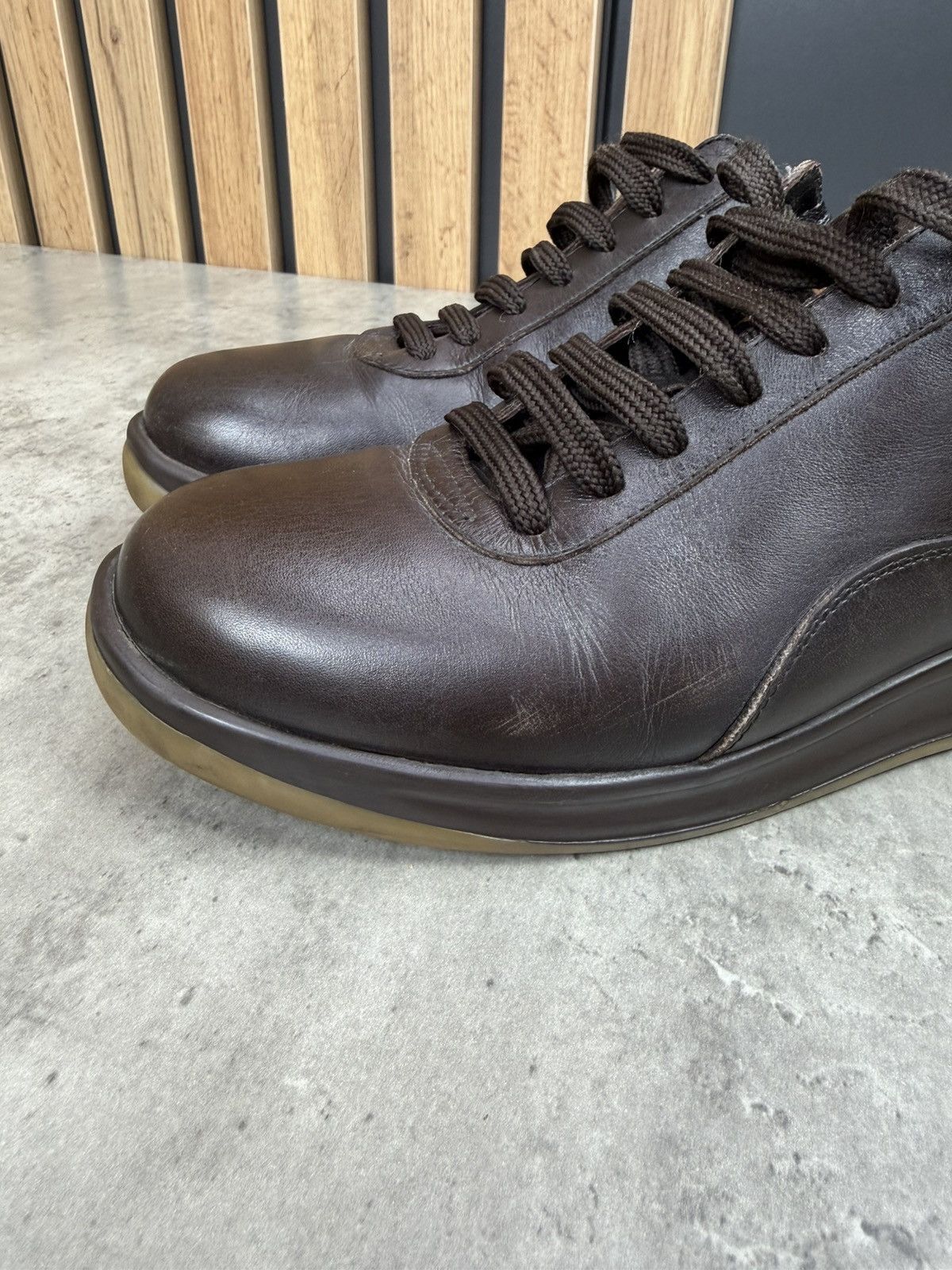 Louis Vuitton Louis Vuitton Brown Leather Low Top Sneakers Size US 7 / EU 40 - 6 Thumbnail