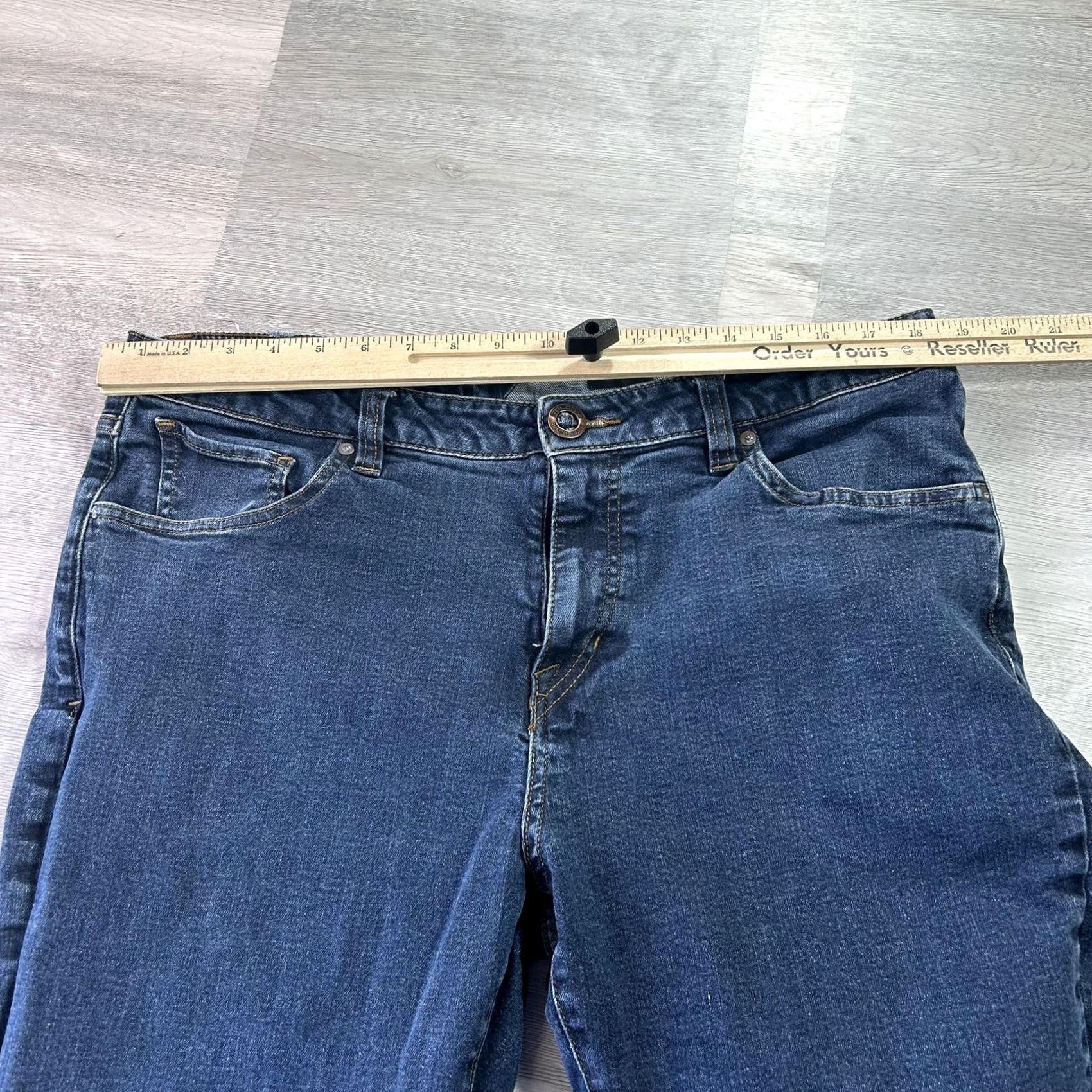 Volcom Volcom Jeans Kinkade Classic Straight Leg Mens 38x32 Blue Denim Stretch Medium Wash Pants Straight Leg Jeans Mens 38in 32in Size US 38 / EU 54 - 6 Thumbnail