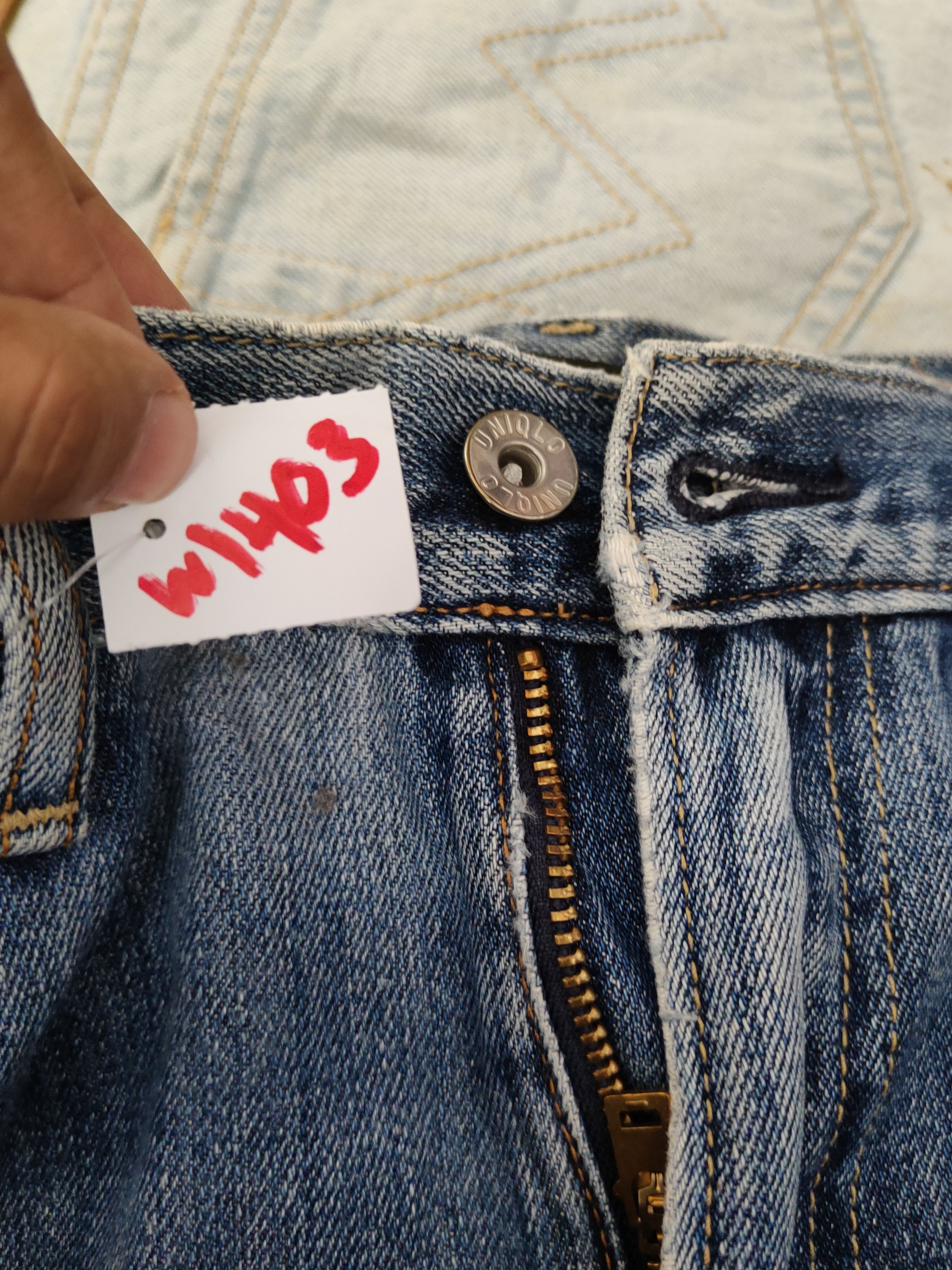 Japanese Brand Uniqlo japan Blue Distressed Ripped denim Jeans #W1403 Size US 31 - 16 Thumbnail